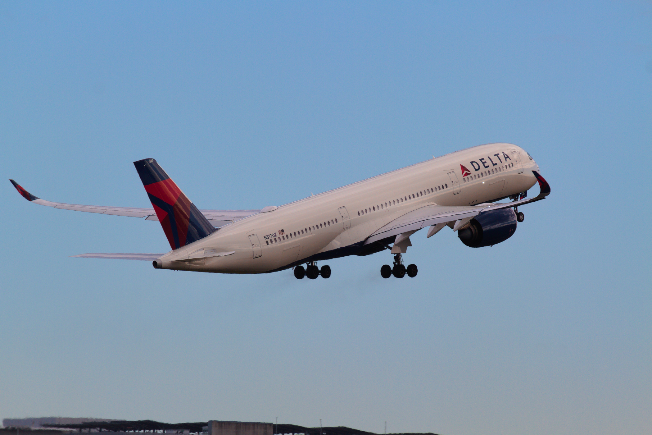 Delta Airlines Airbus A350-900 N517DZ at Kingsford Smith