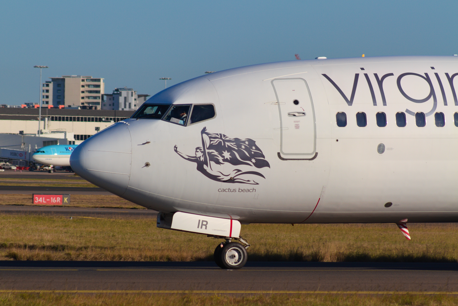 Virgin Australia Airlines Boeing 737-800 VH-YIR at Kingsford Smith
