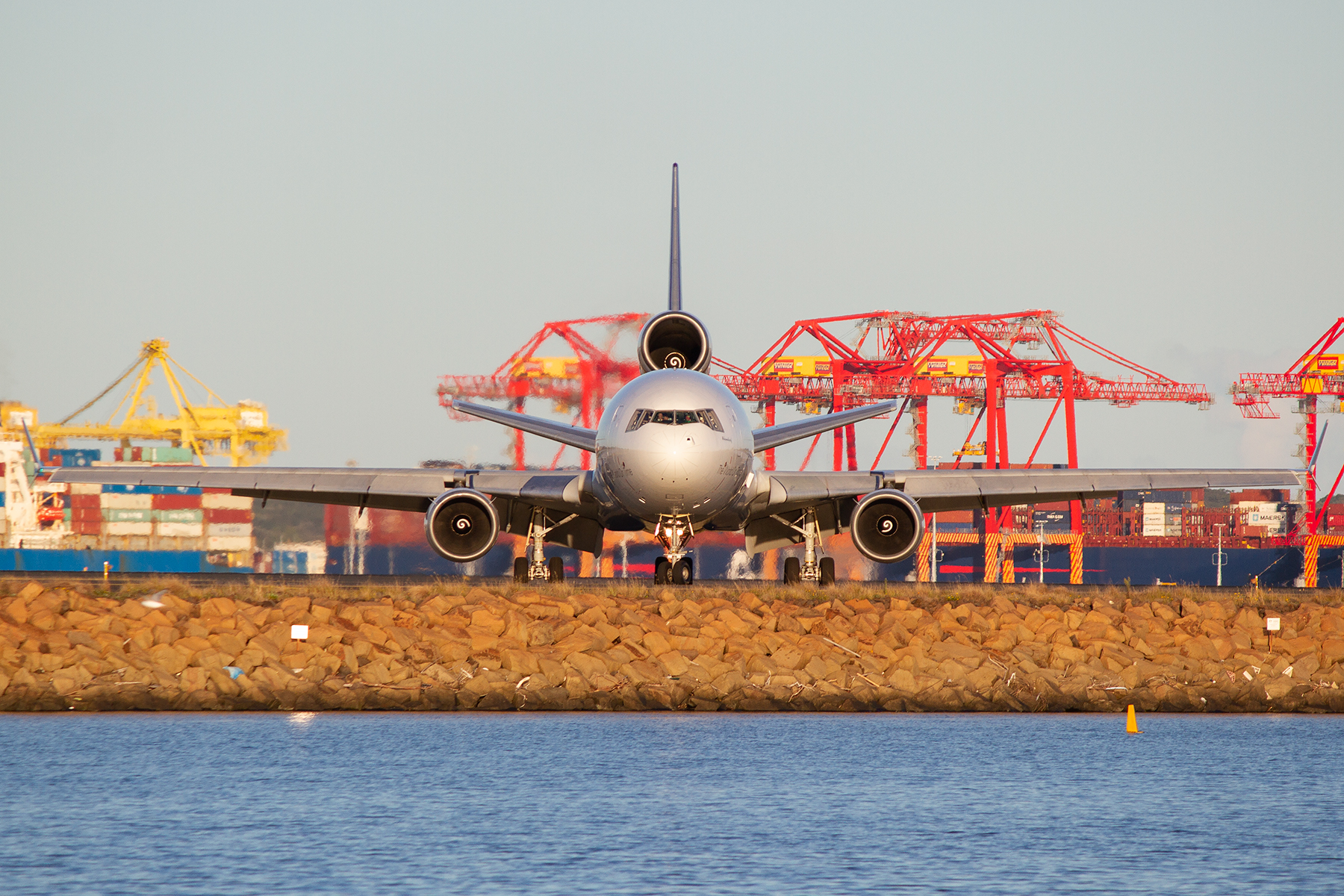 Federal Express McDonnell Douglas MD11F N603FE at Kingsford Smith