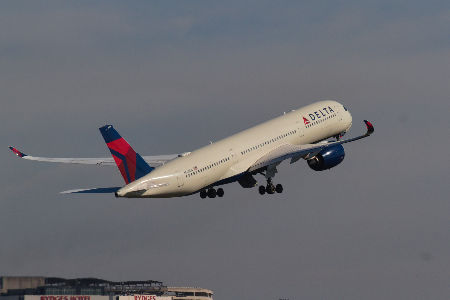 Delta Airlines Airbus A350-900 N509DN at Kingsford Smith