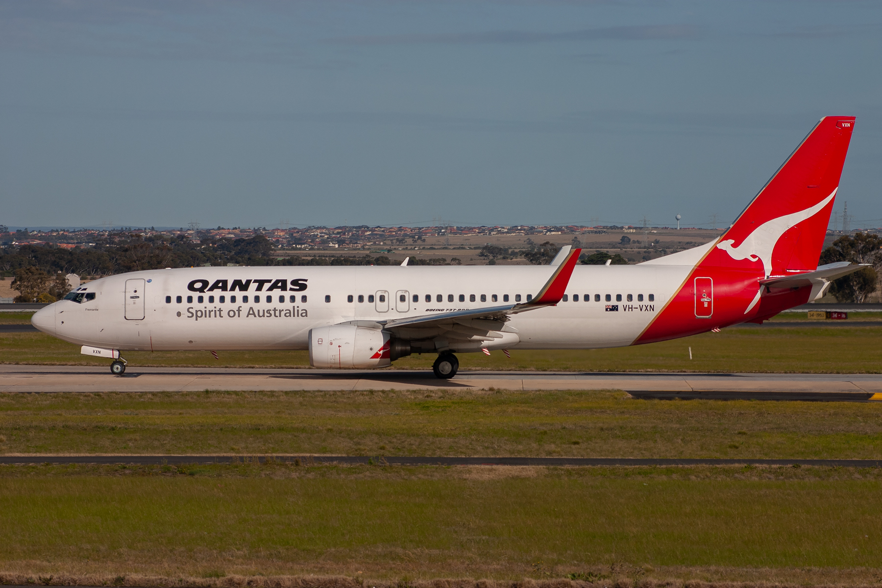 Qantas Boeing 737-800 VH-VXN at Tullamarine