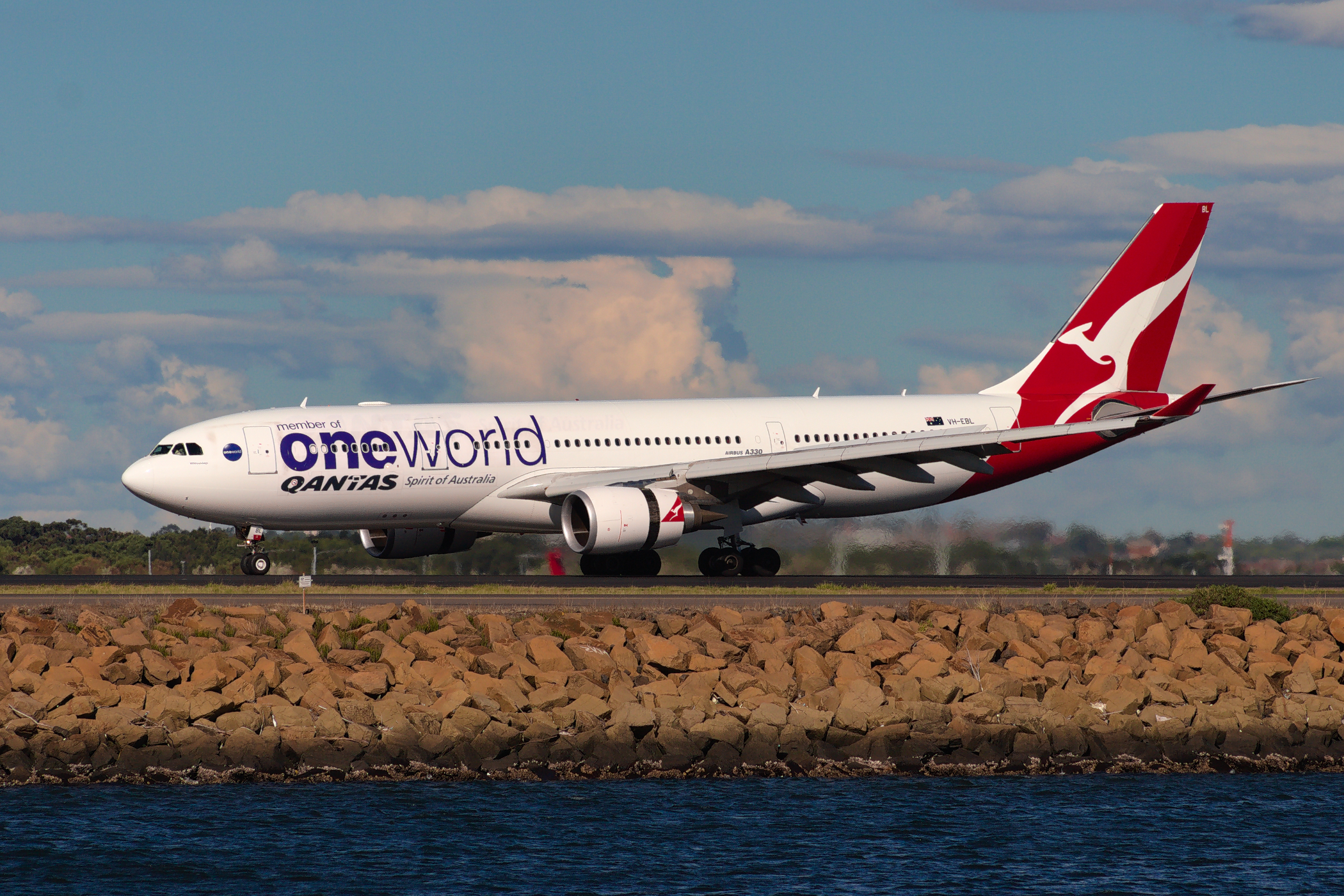Qantas Airbus A330-200 VH-EBL at Kingsford Smith