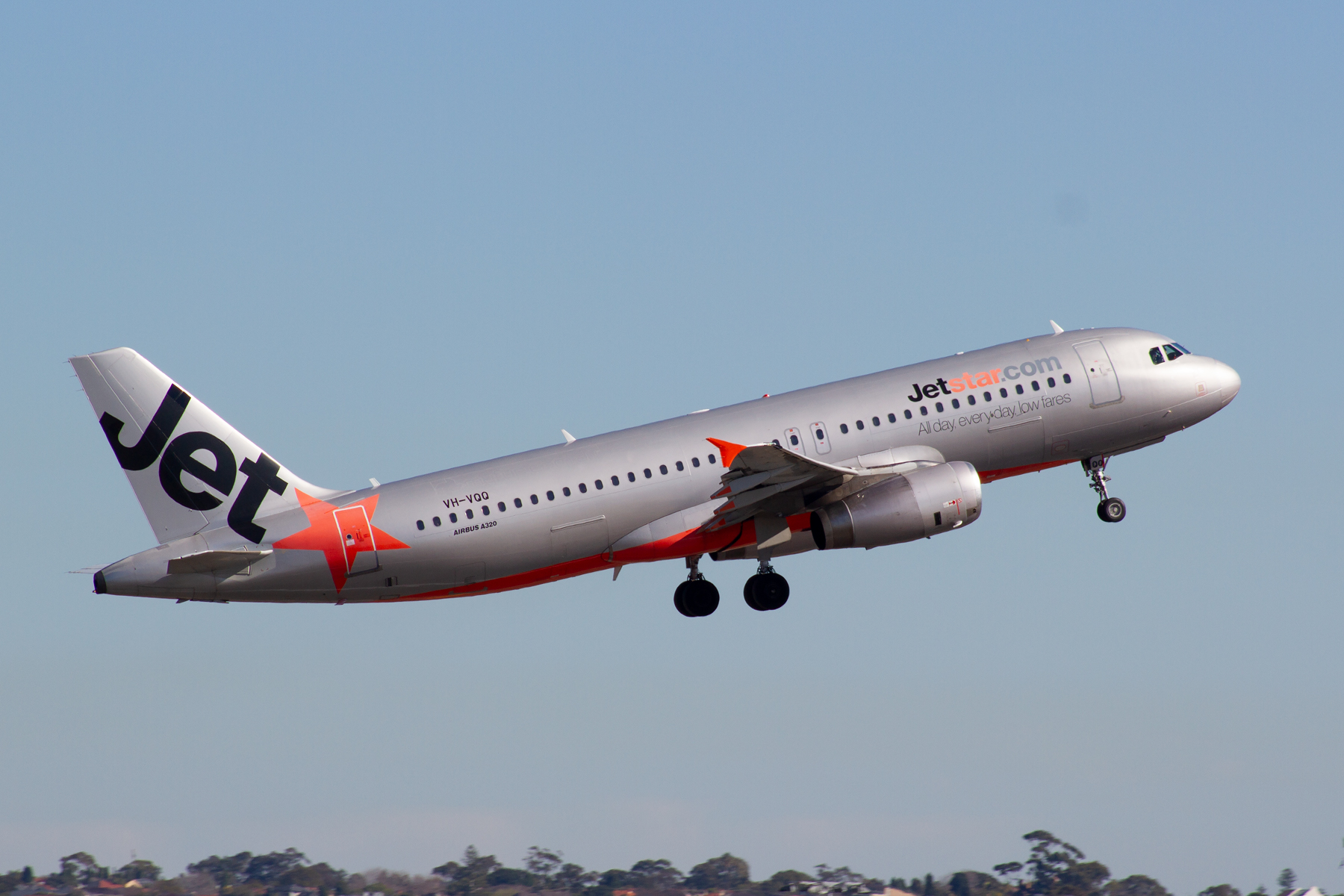 Jetstar Airways Airbus A320-200 VH-VQQ at Kingsford Smith