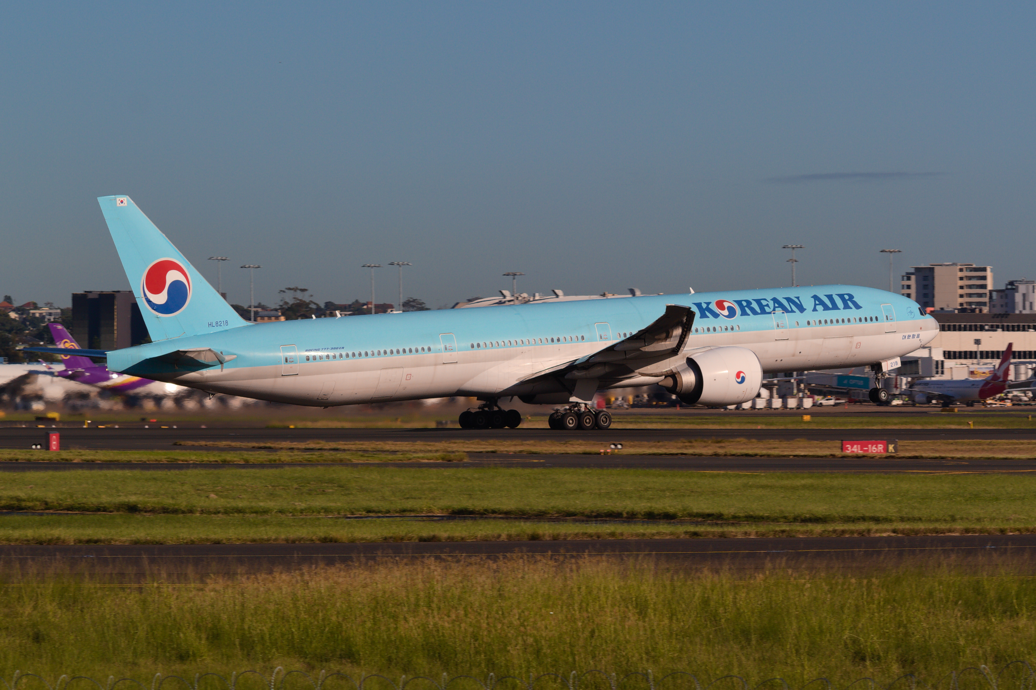 Korean Air Boeing 777-300ER HL8218 at Kingsford Smith