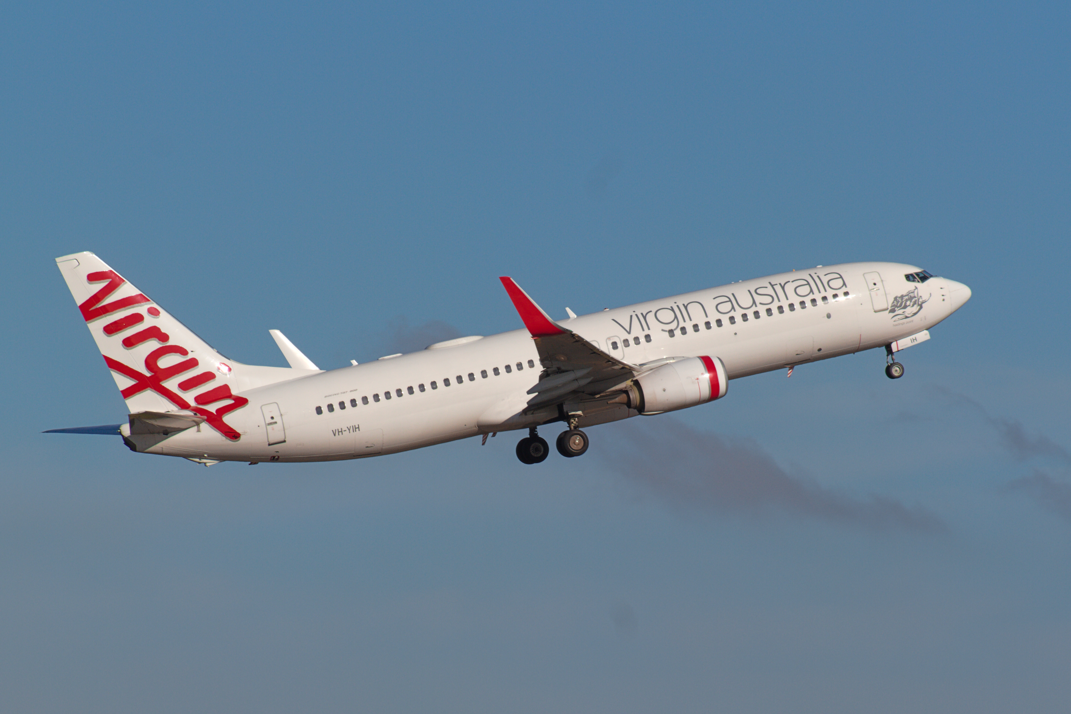 Virgin Australia Airlines Boeing 737-800 VH-YIH at Kingsford Smith