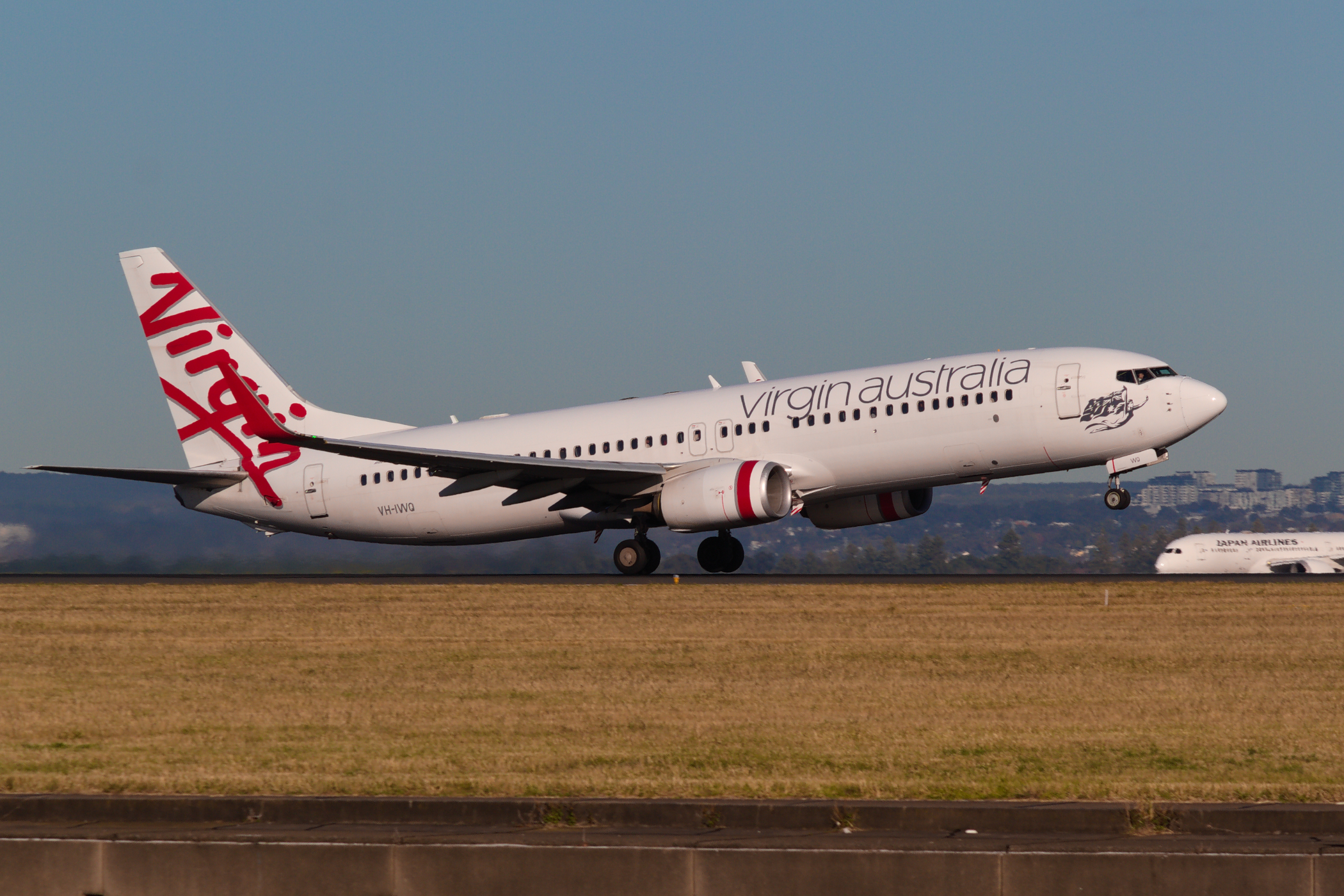 Virgin Australia Airlines Boeing 737-800 VH-IWQ at Kingsford Smith