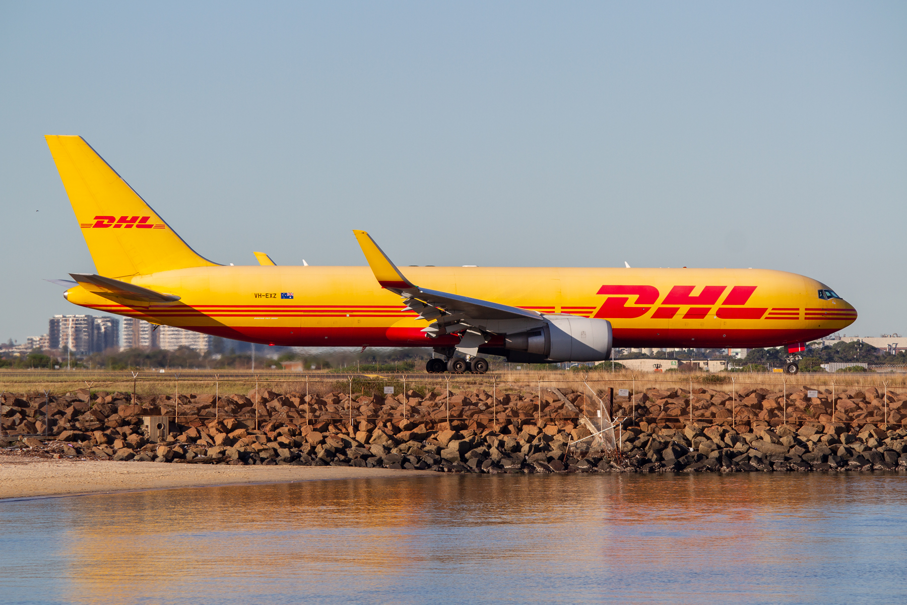 Tasman Cargo Airlines Boeing 767-300 VH-EXZ at Kingsford Smith