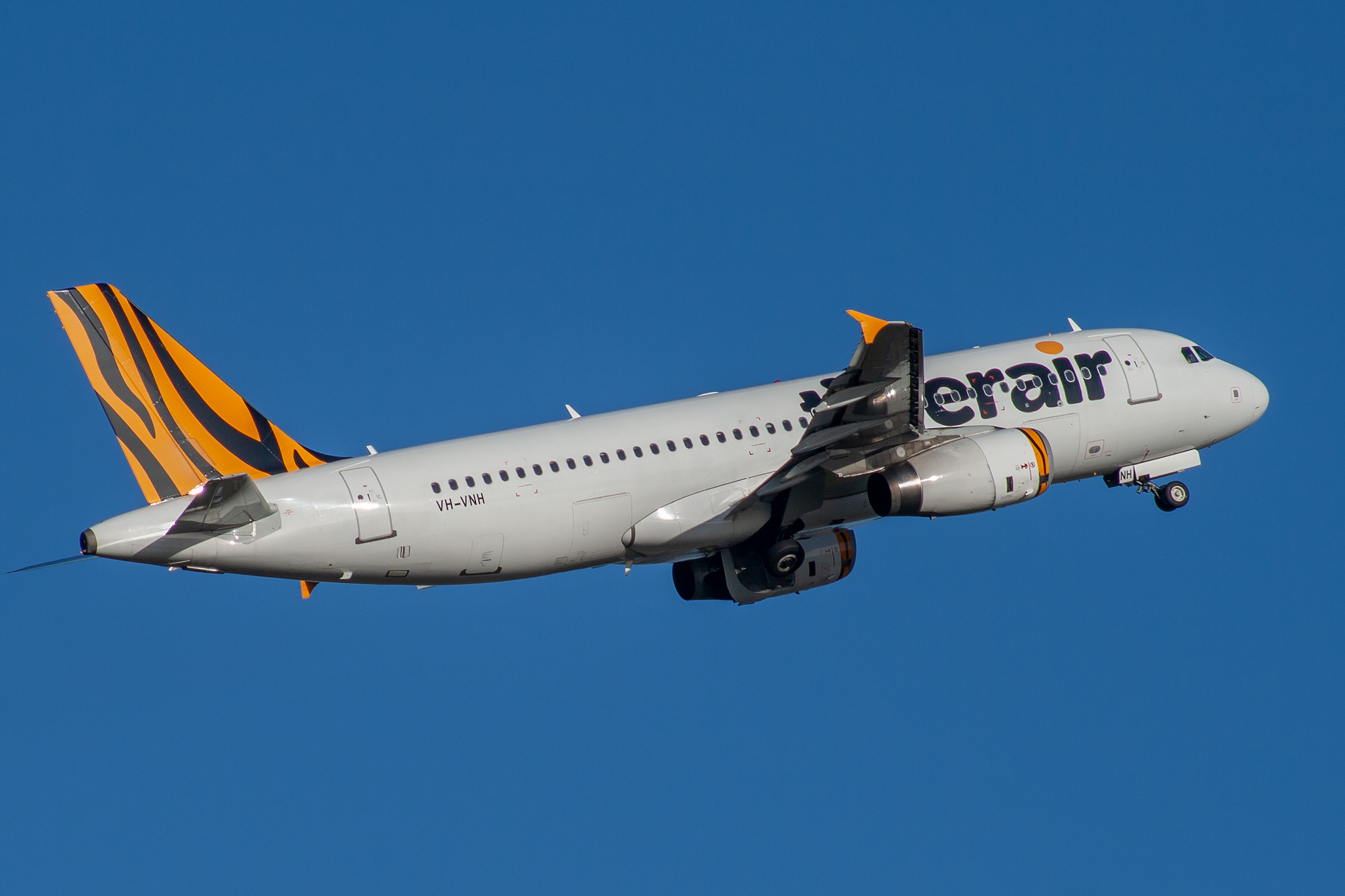 Tiger Airways Airbus A320-200 VH-VNH at Kingsford Smith