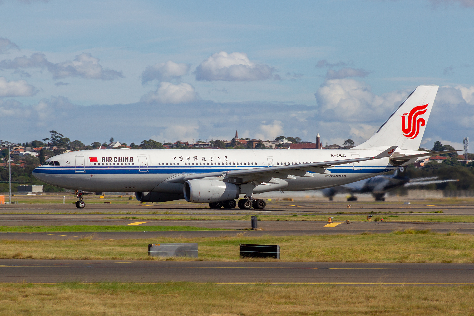 Air China Airbus A330-200 B-6541 at Kingsford Smith