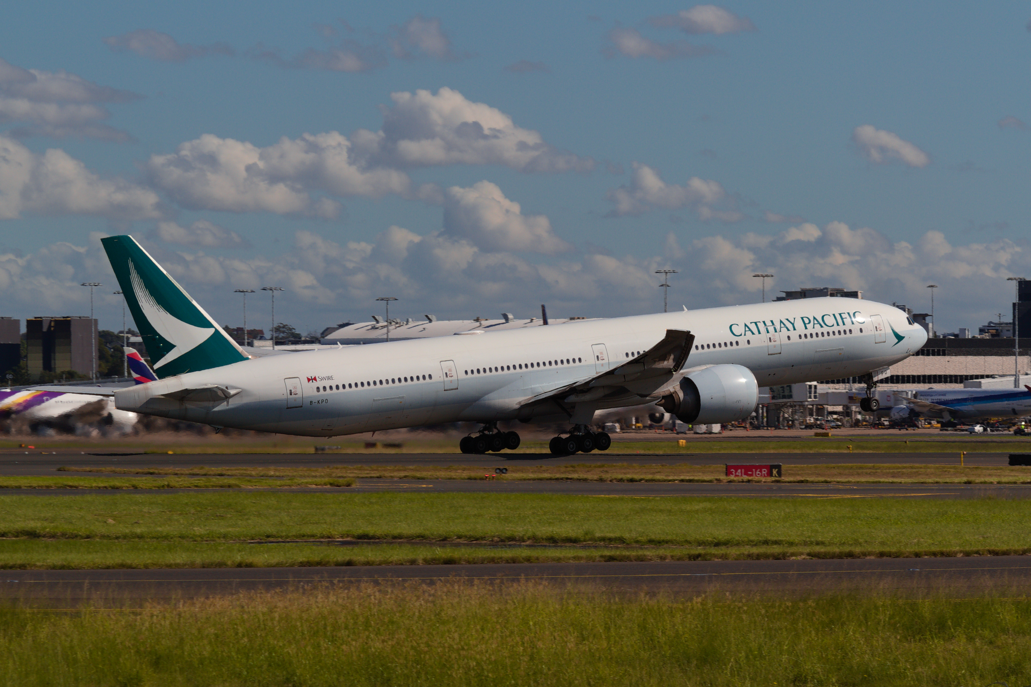Cathay Pacific Airways Boeing 777-300ER B-KPO at Kingsford Smith