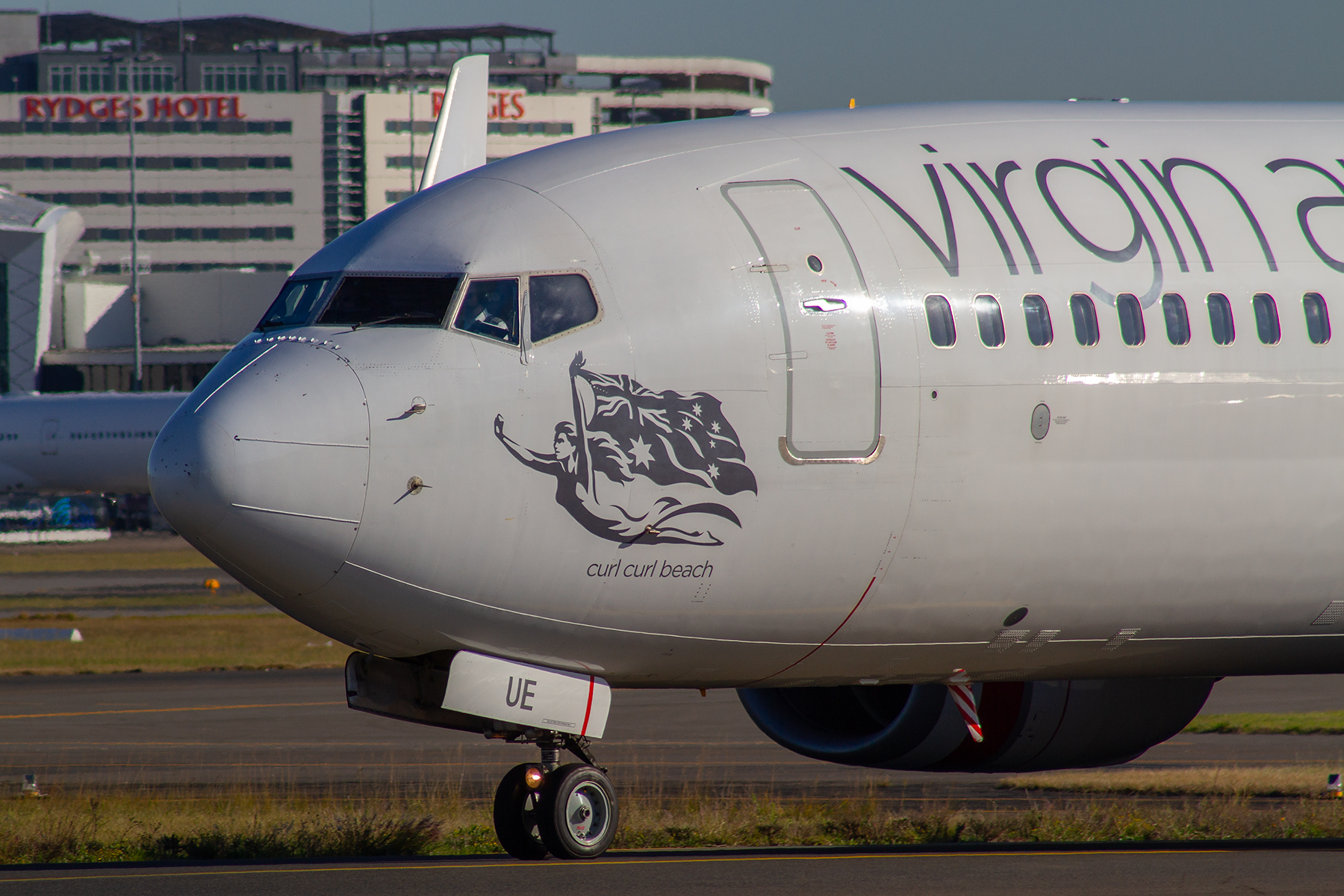 Virgin Australia Airlines Boeing 737-800 VH-VUE at Kingsford Smith