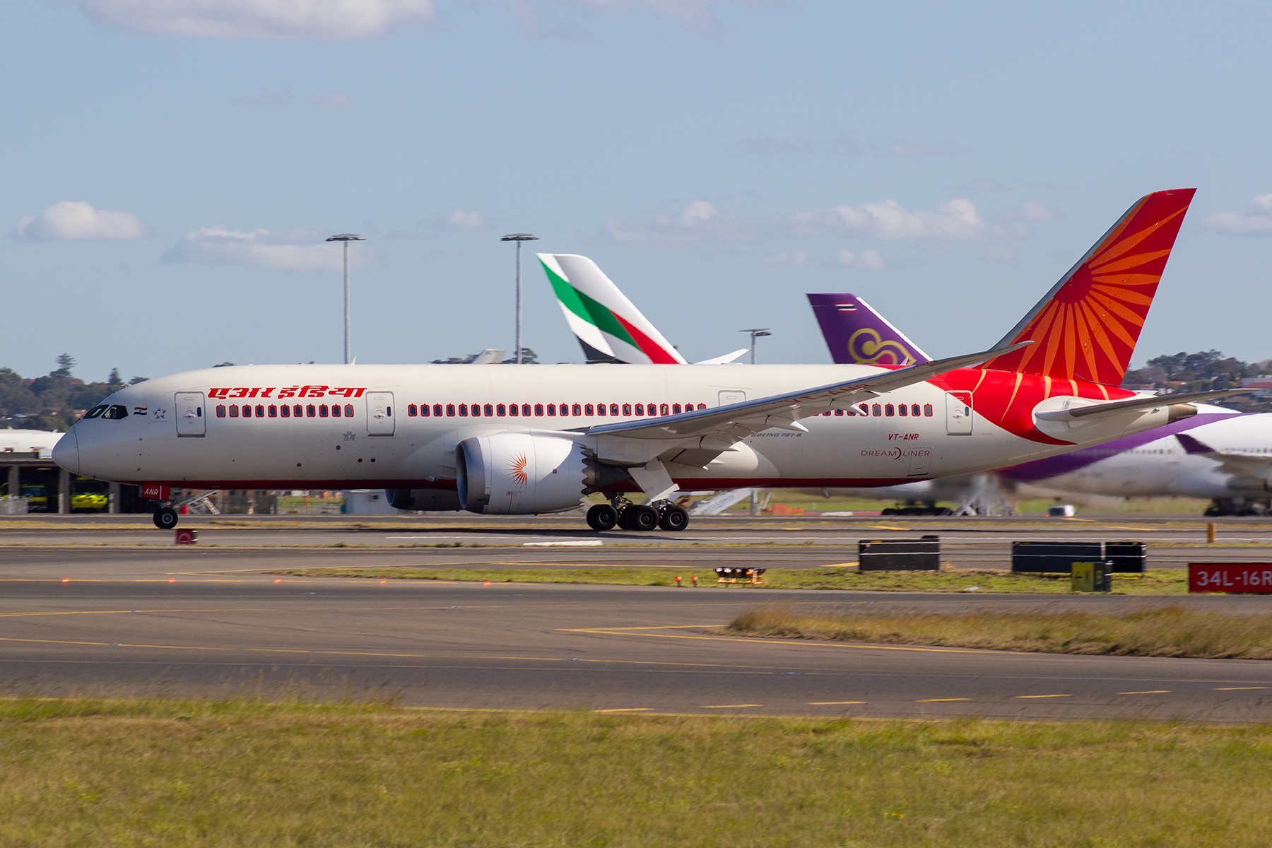 Air India Boeing 787-800 VT-ANR at Kingsford Smith