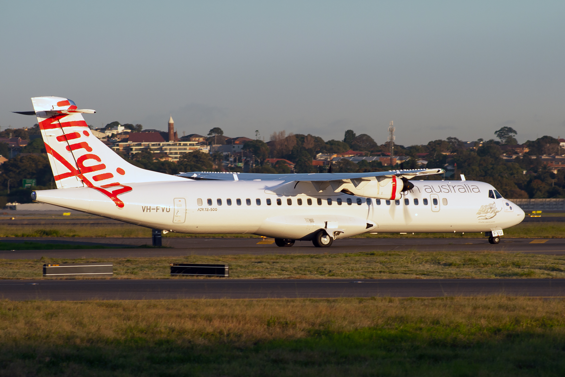 Virgin Australia Airlines ATR ATR72-200A VH-FVU at Kingsford Smith