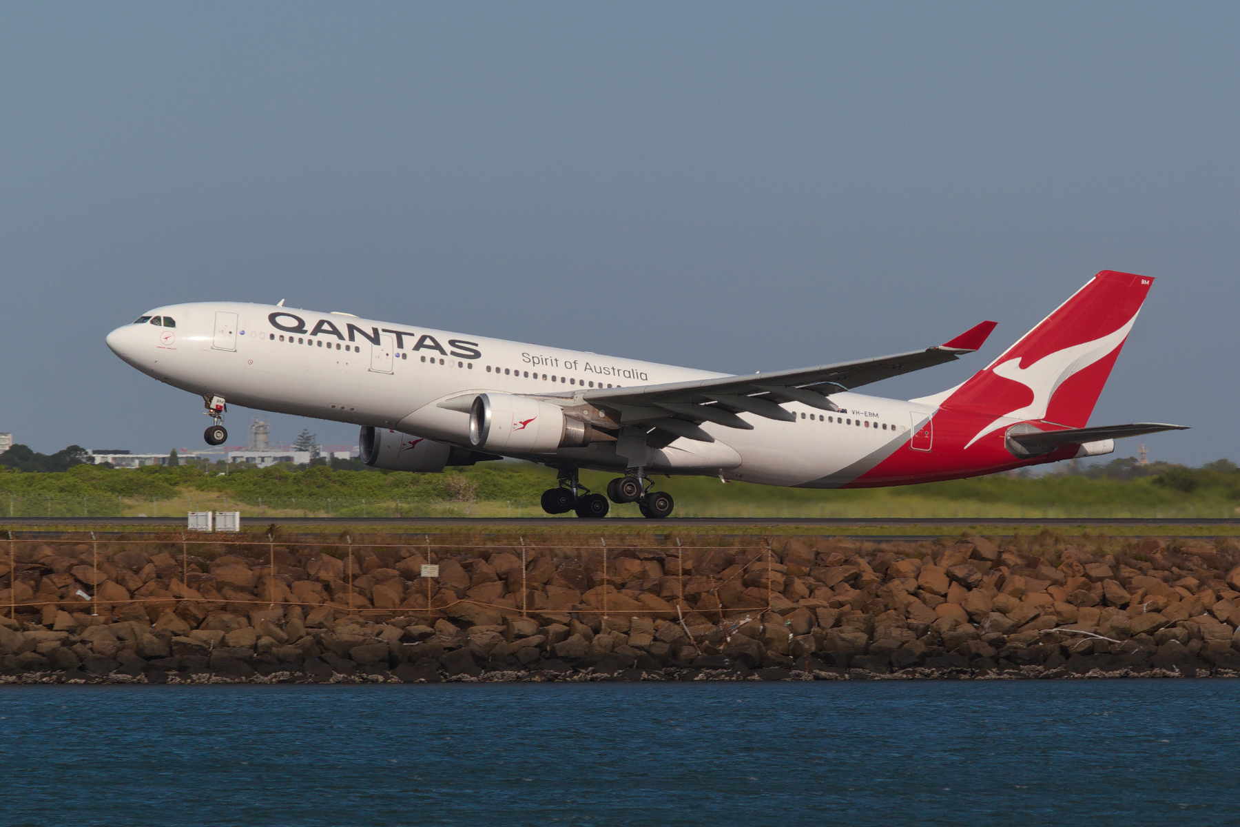 Qantas Airbus A330-200 VH-EBM at Kingsford Smith