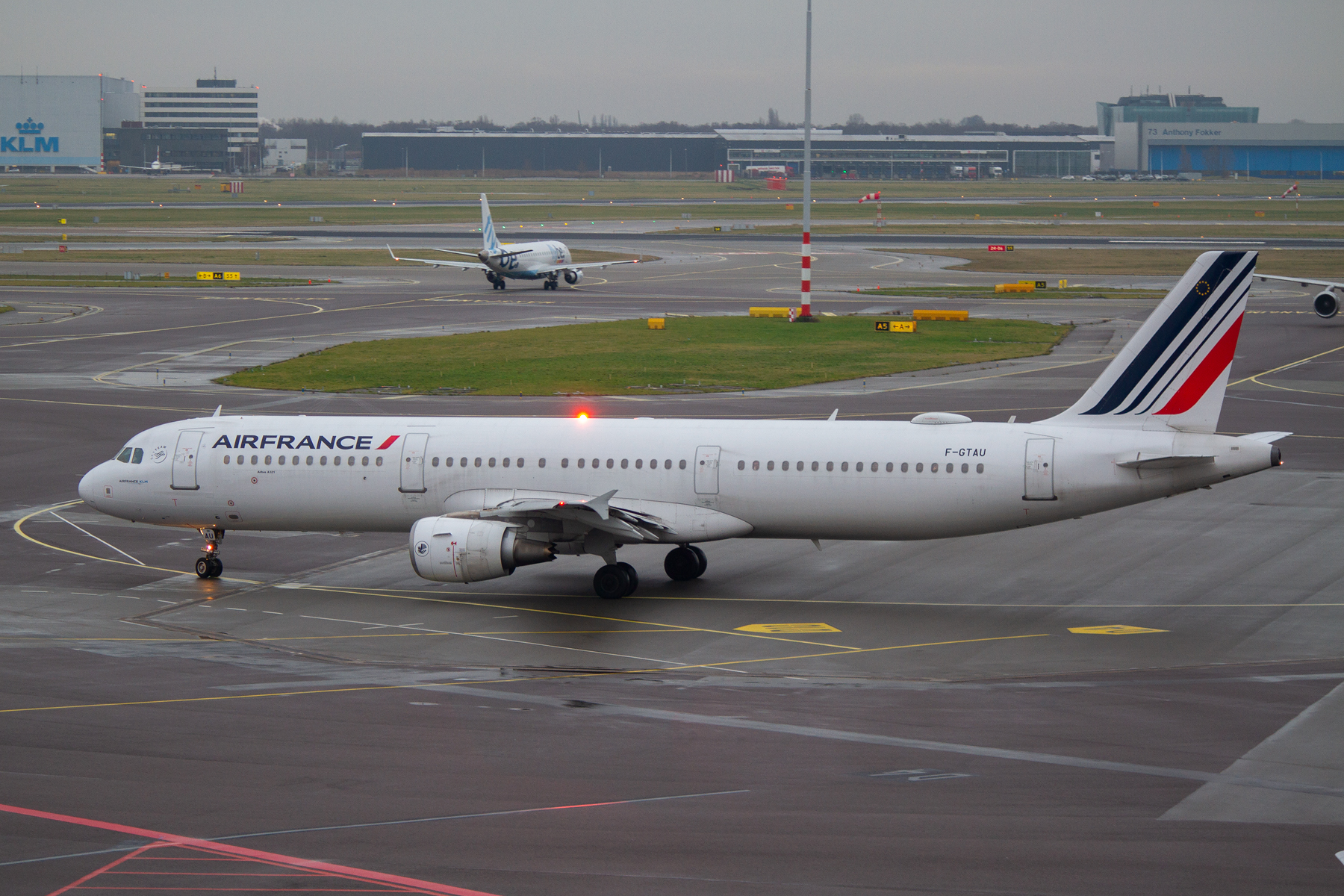 Air France Airbus A321-200 F-GTAU at Schiphol