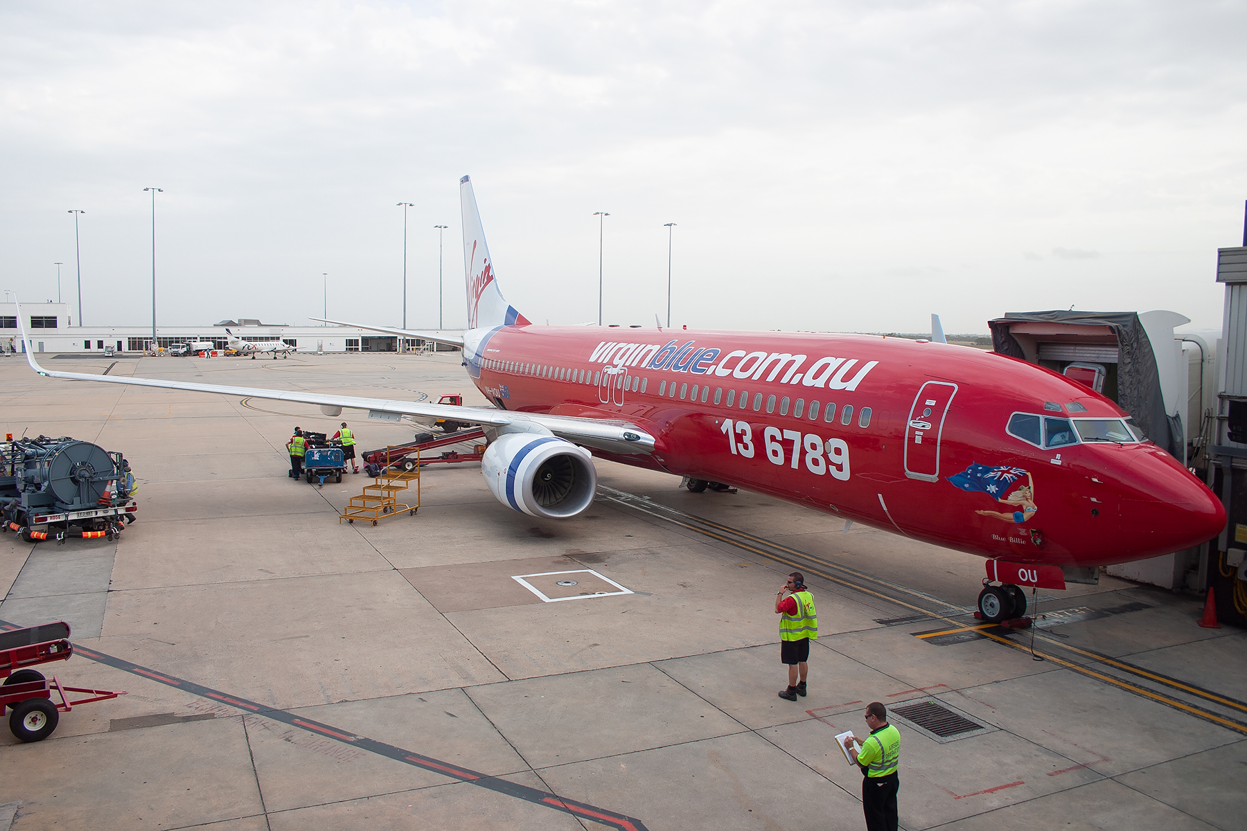 Virgin Blue Airlines Boeing 737-800 VH-VOU at Kingsford Smith