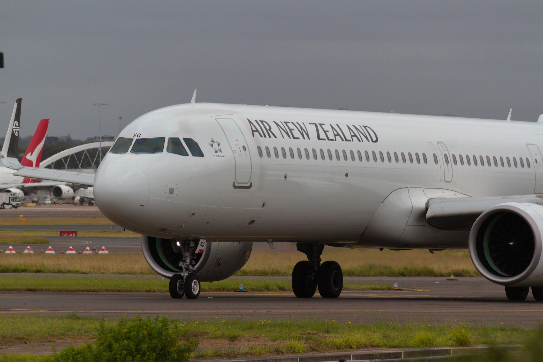 Air New Zealand Airbus A321NEO-200LR ZK-NNG at Kingsford Smith