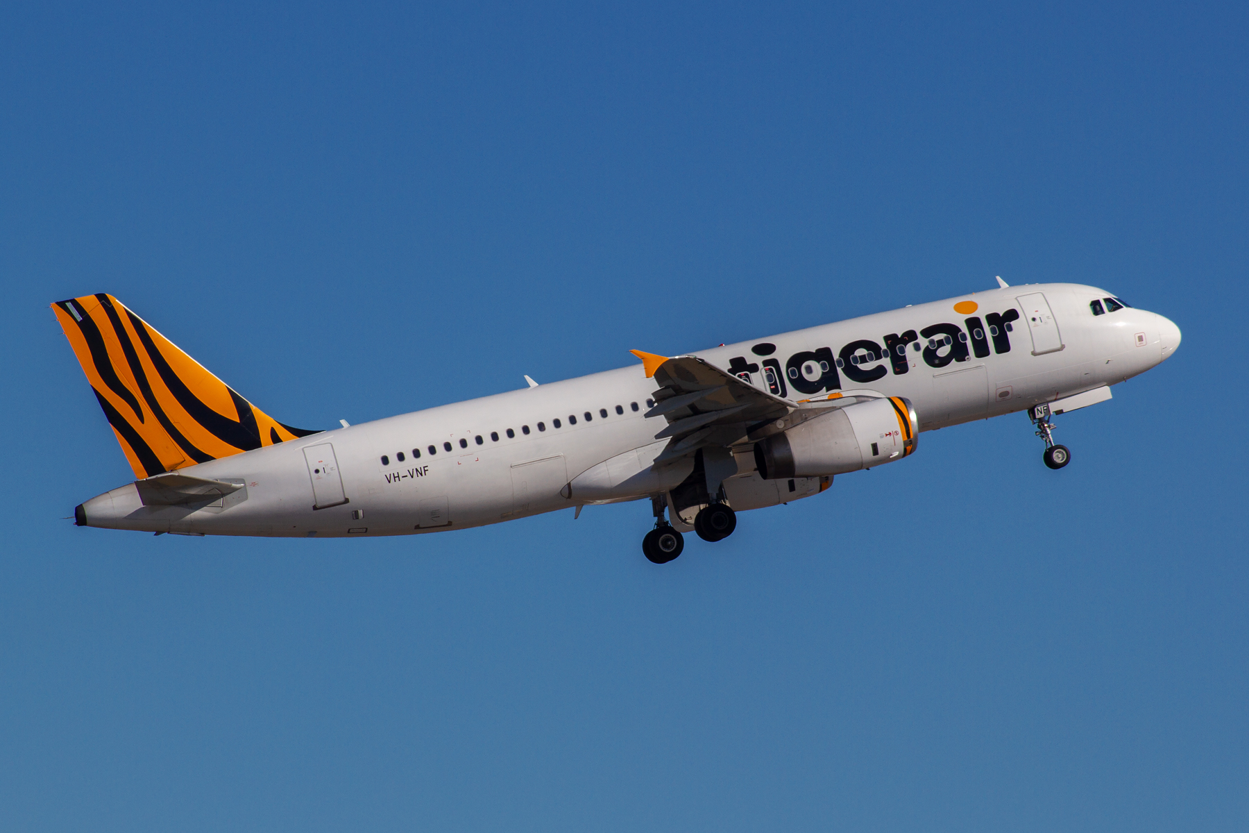 Tiger Airways Airbus A320-200 VH-VNF at Kingsford Smith