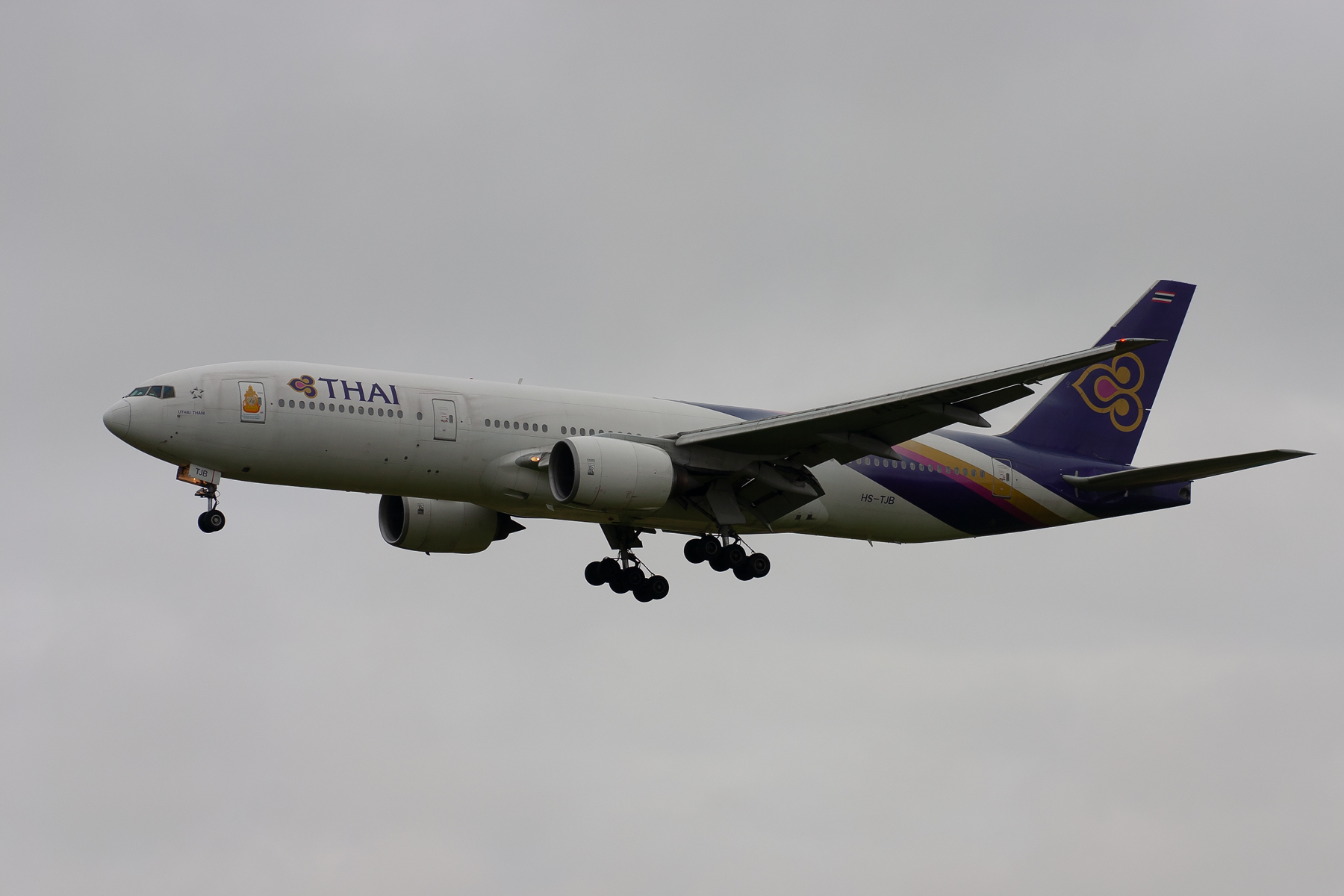 Thai Airways Boeing 777-200 HS-TJB at Kingsford Smith