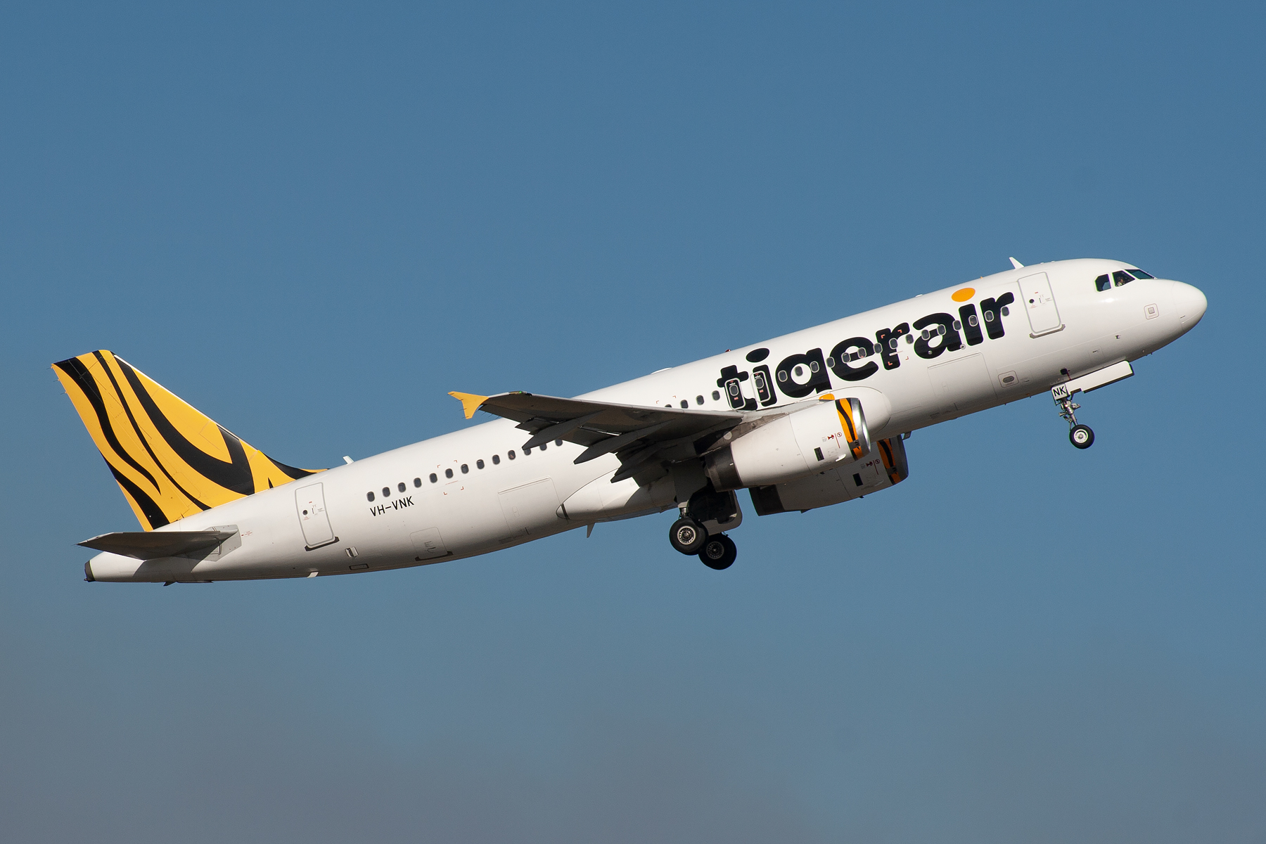 Tiger Airways Airbus A320-200 VH-VNK at Kingsford Smith