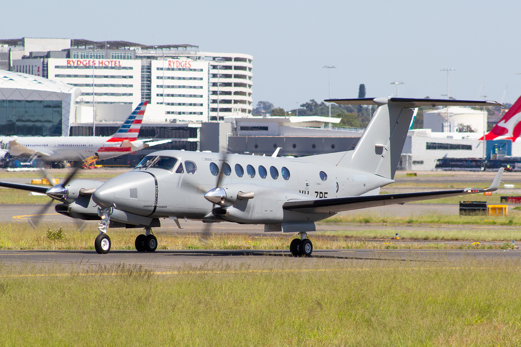 Hawker Pacific (Pty) Beech King Air 350 VH-ZPE at Kingsford Smith