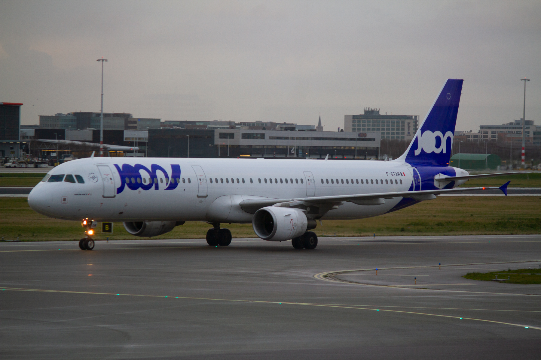 Air France Airbus A321-200 F-GTAM at Schiphol