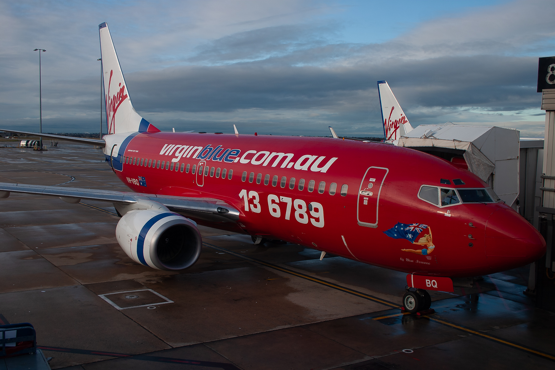 Virgin Blue Airlines Boeing 737-700 VH-VBQ at Tullamarine