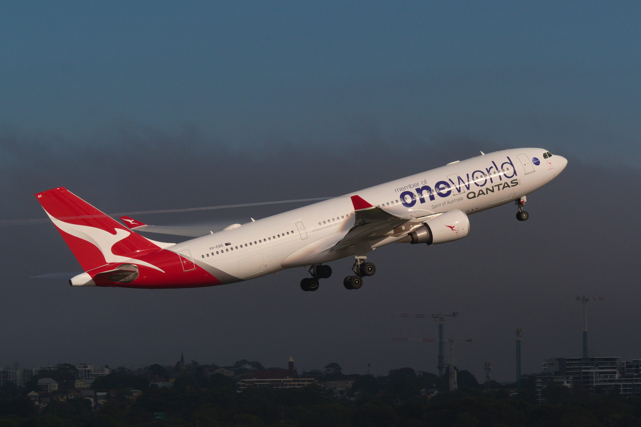 Qantas Airbus A330-200 VH-EBS at Kingsford Smith