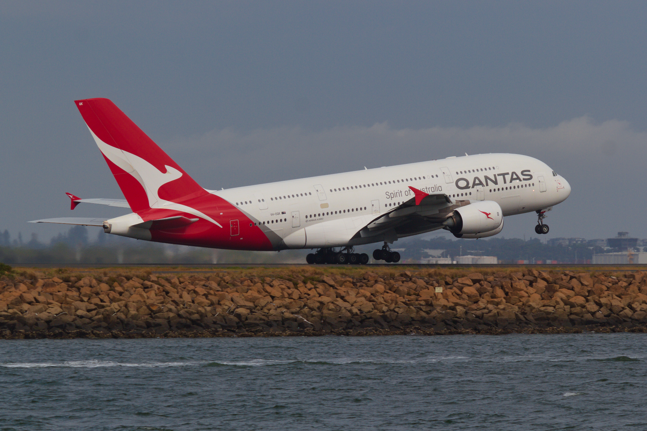 Qantas Airbus A380-800 VH-OQK at Kingsford Smith