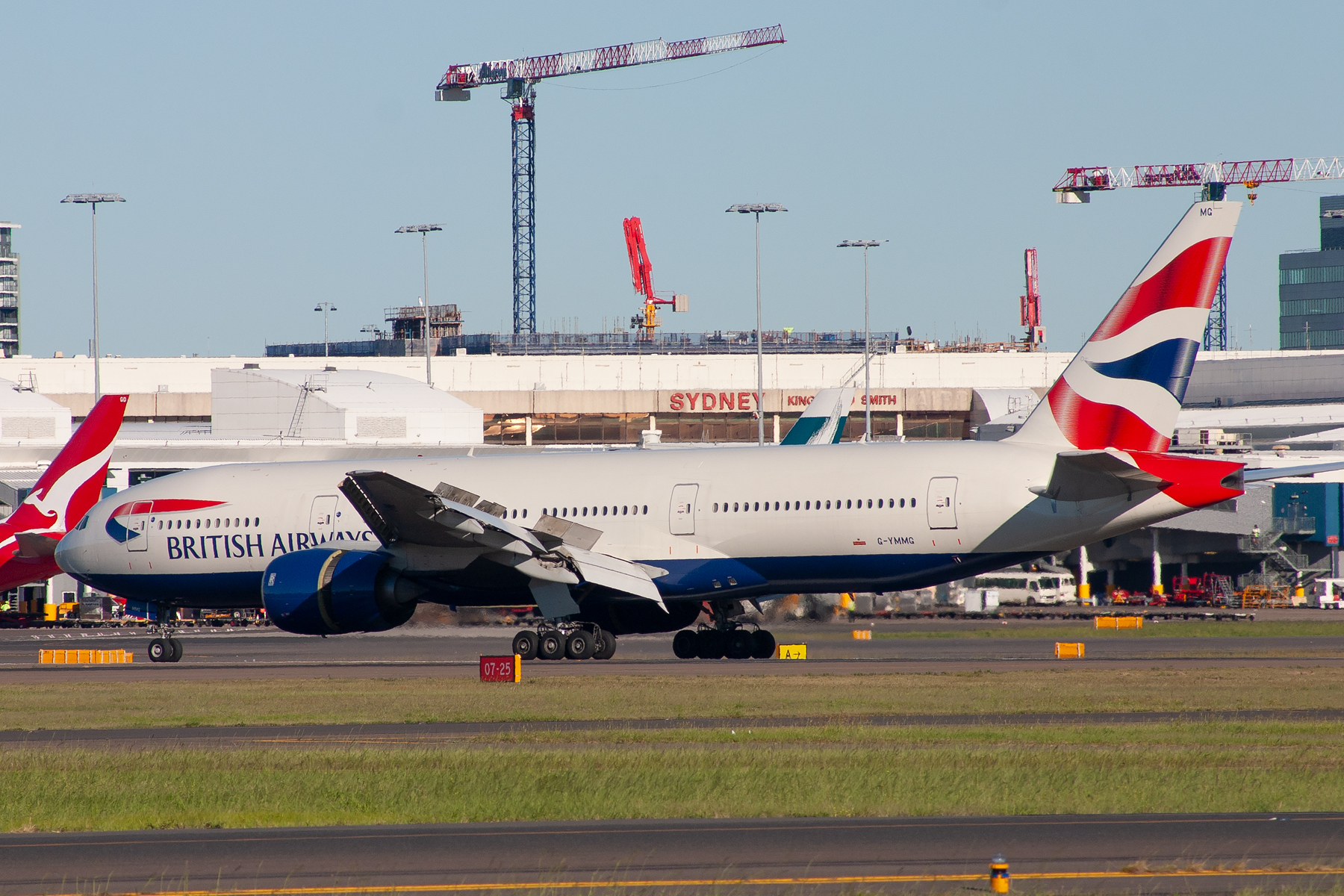 British Airways Boeing 777-200ER G-YMMG at Kingsford Smith