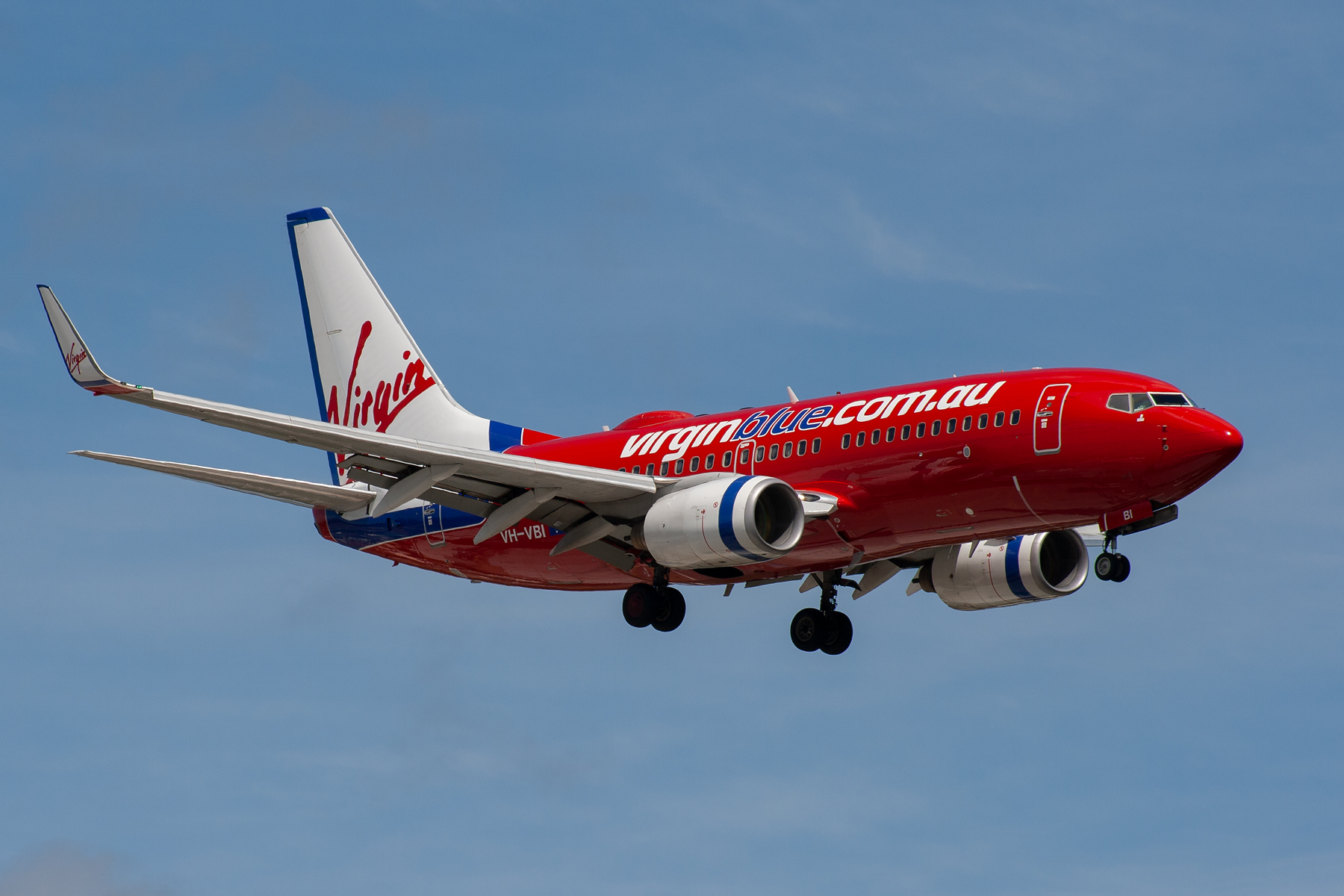 Virgin Blue Airlines Boeing 737-700 VH-VBI at Kingsford Smith