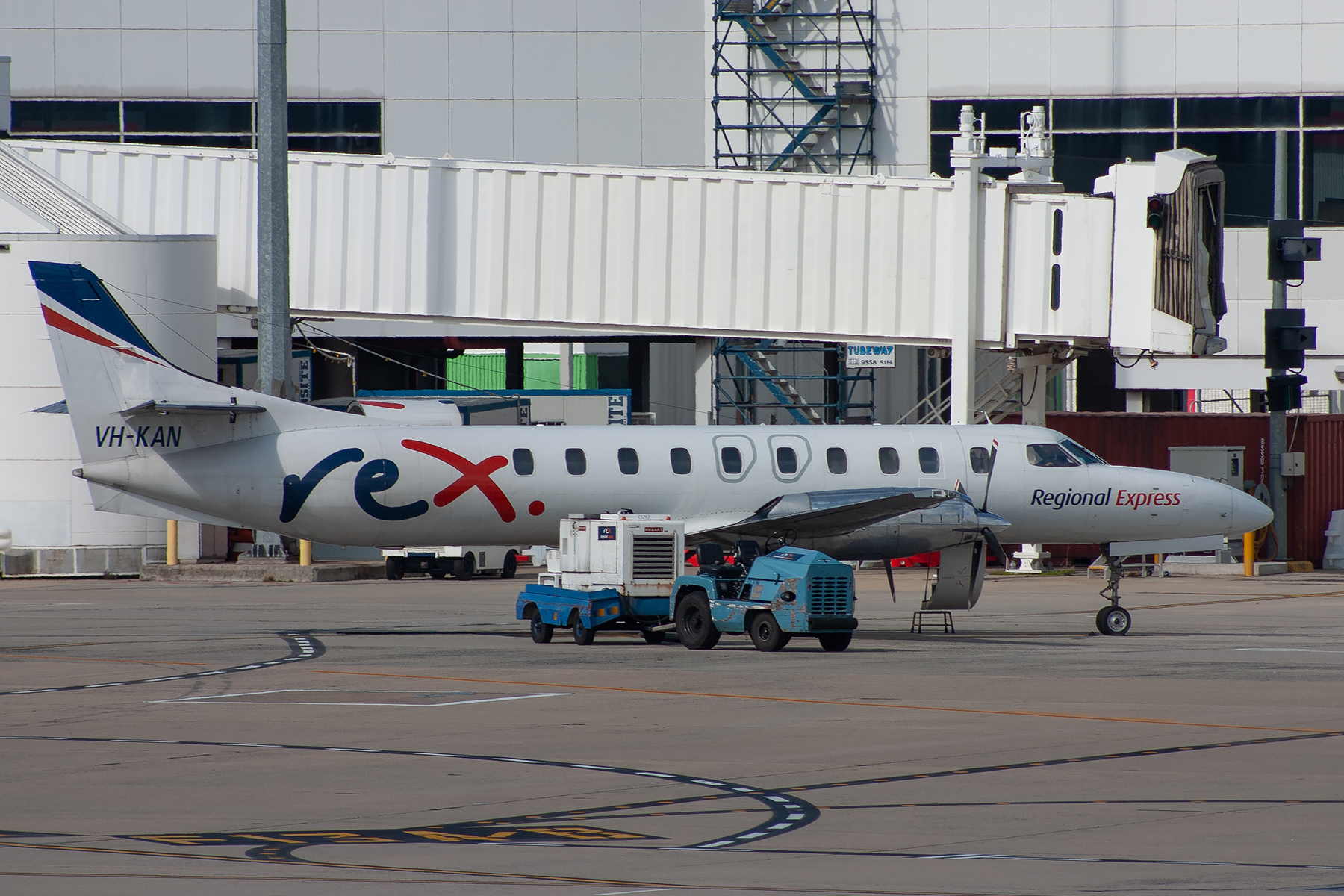 Australiawide/Rex Fairchild Metro 23 VH-KAN at Tullamarine