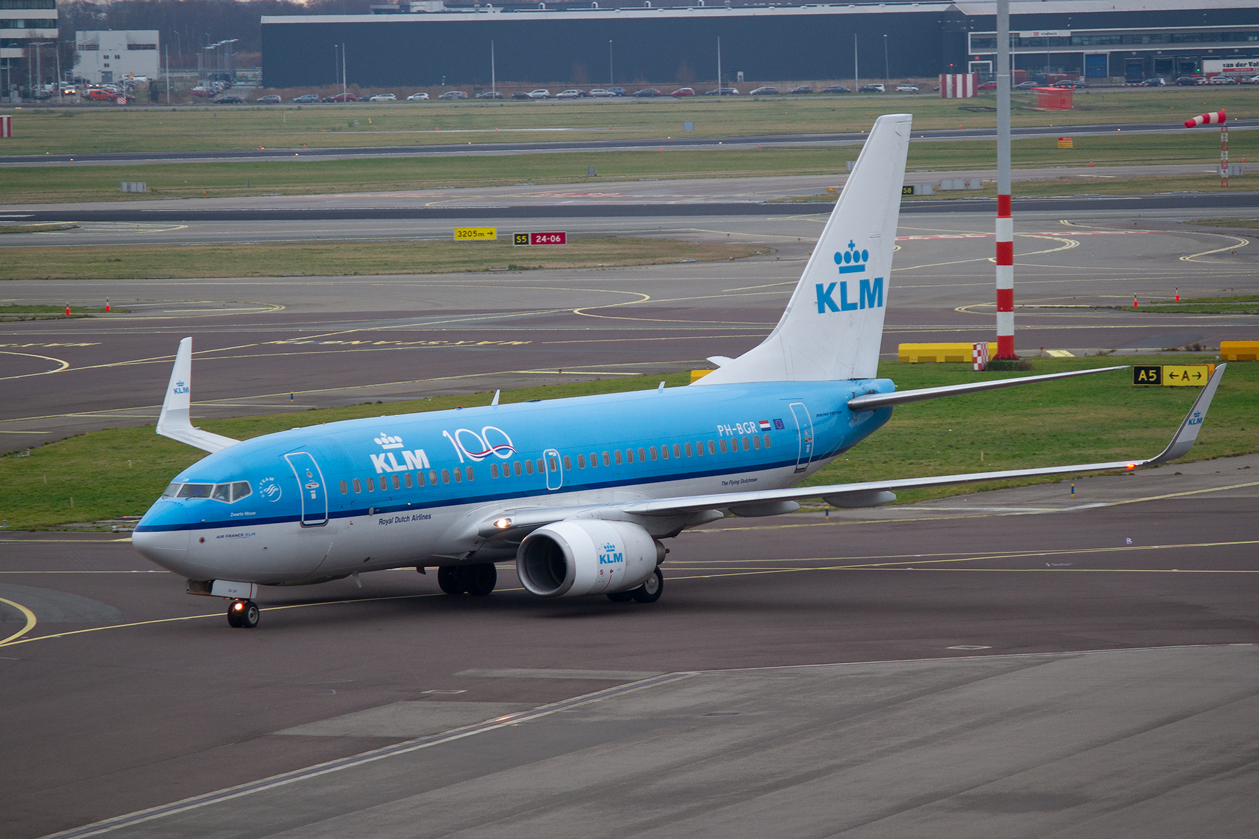 KLM Boeing 737-700 PH-BGR at Schiphol