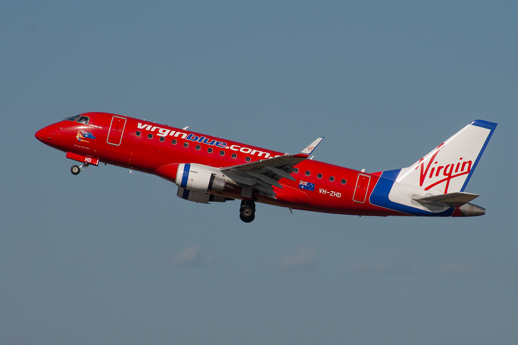 Virgin Blue Airlines Embraer E170LR VH-ZHD at Kingsford Smith