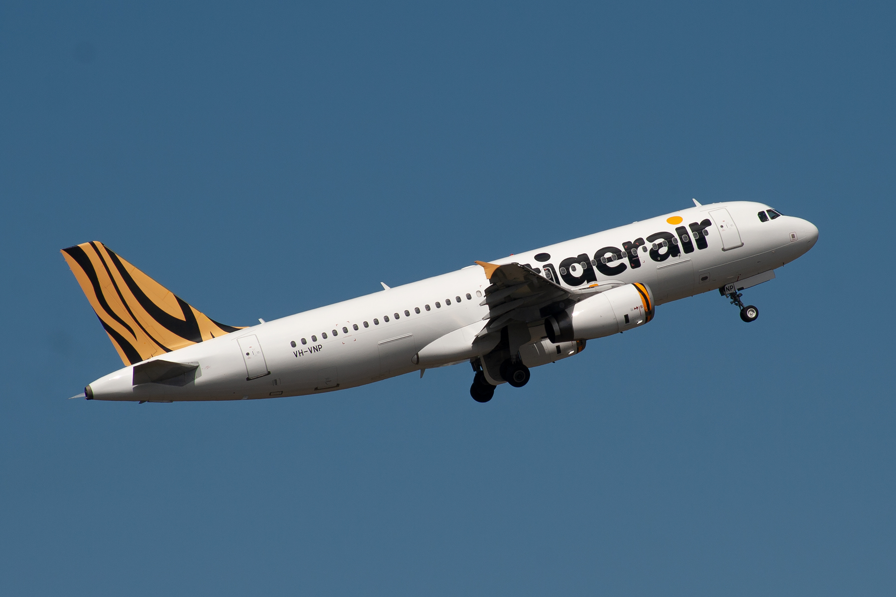 Tiger Airways Airbus A320-200 VH-VNP at Kingsford Smith