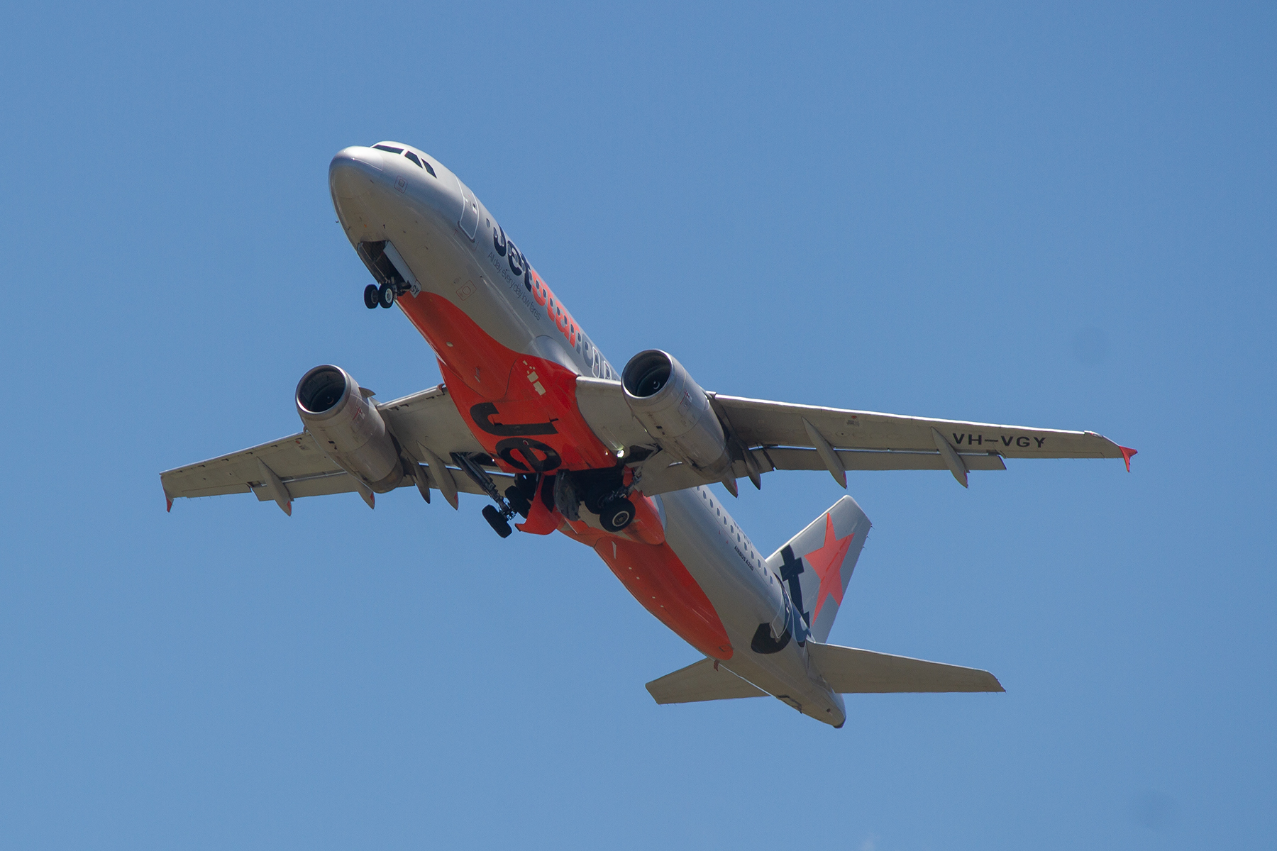 Jetstar Airways Airbus A320-200 VH-VGY at Williamtown