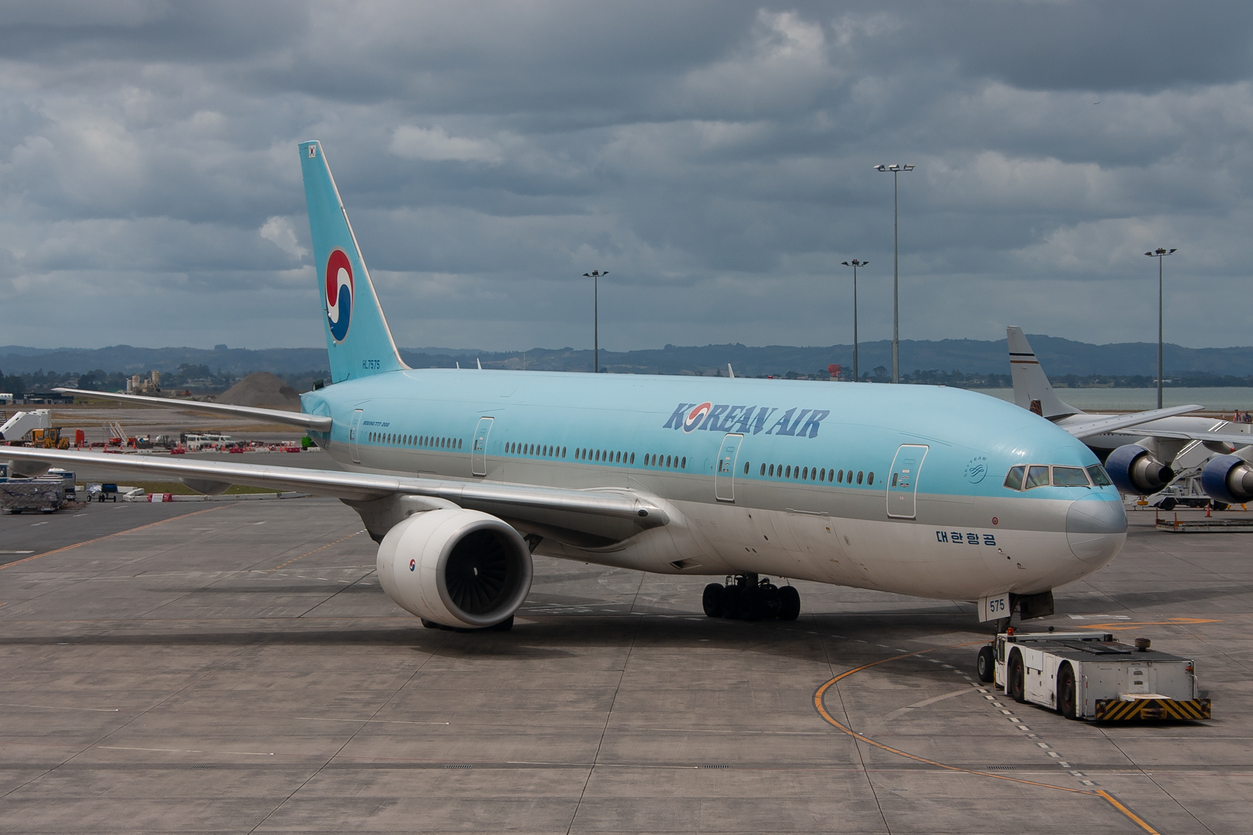 Korean Air Boeing 777-200ER HL7575 at Manukau