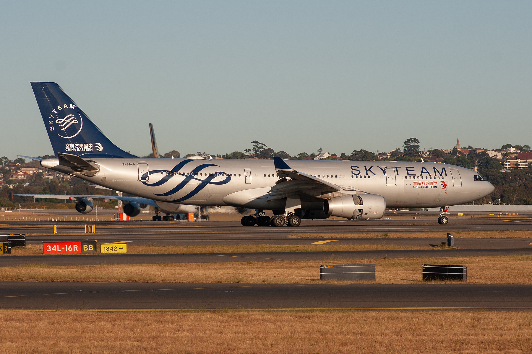 China Eastern Airlines Airbus A330-200 B-5949 at Kingsford Smith