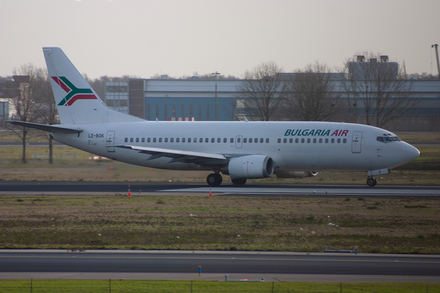 Bulgaria Air Boeing 737-300 LZ-BOK at Schiphol
