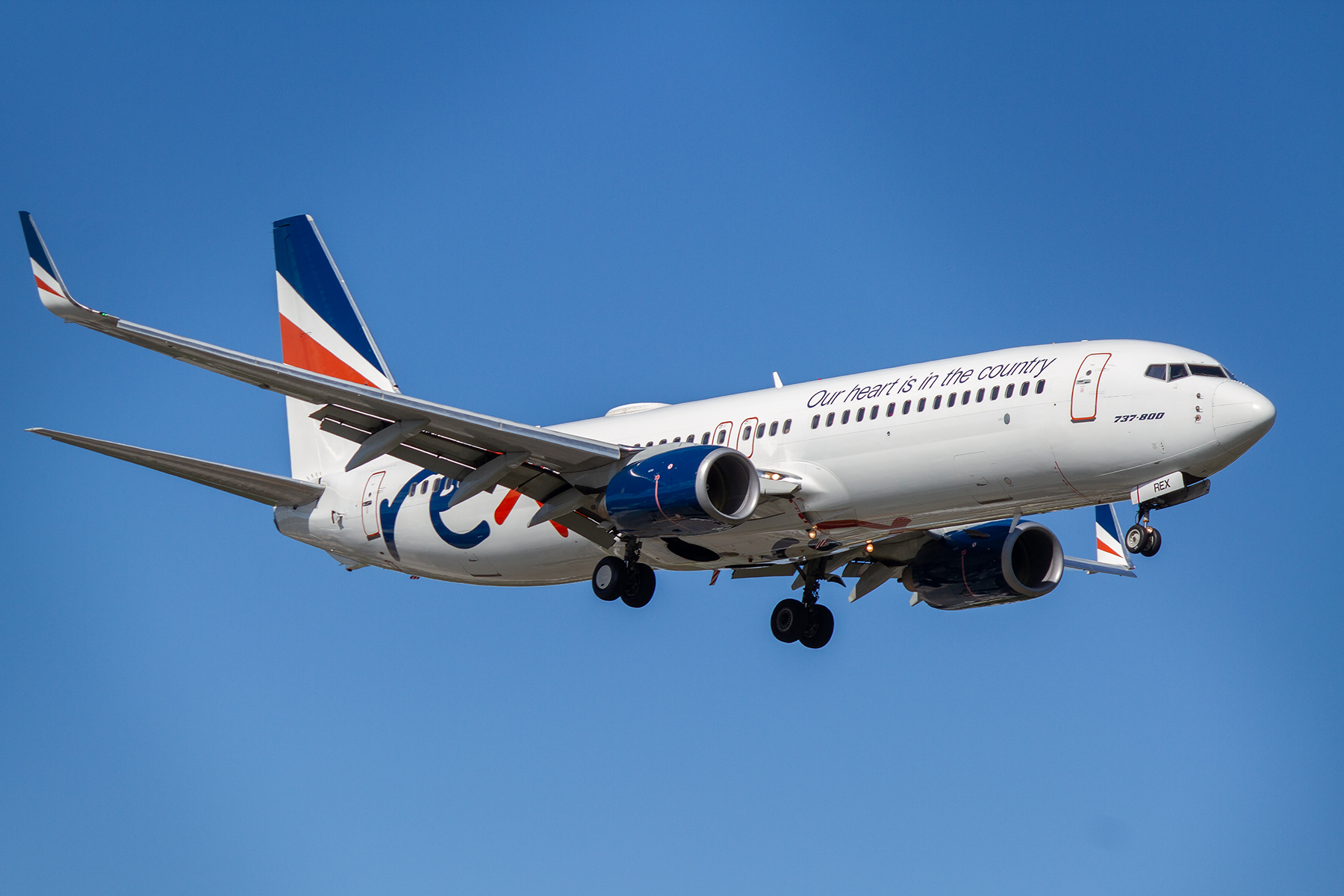 REX-Regional Express Boeing 737-800 VH-REX at Kingsford Smith