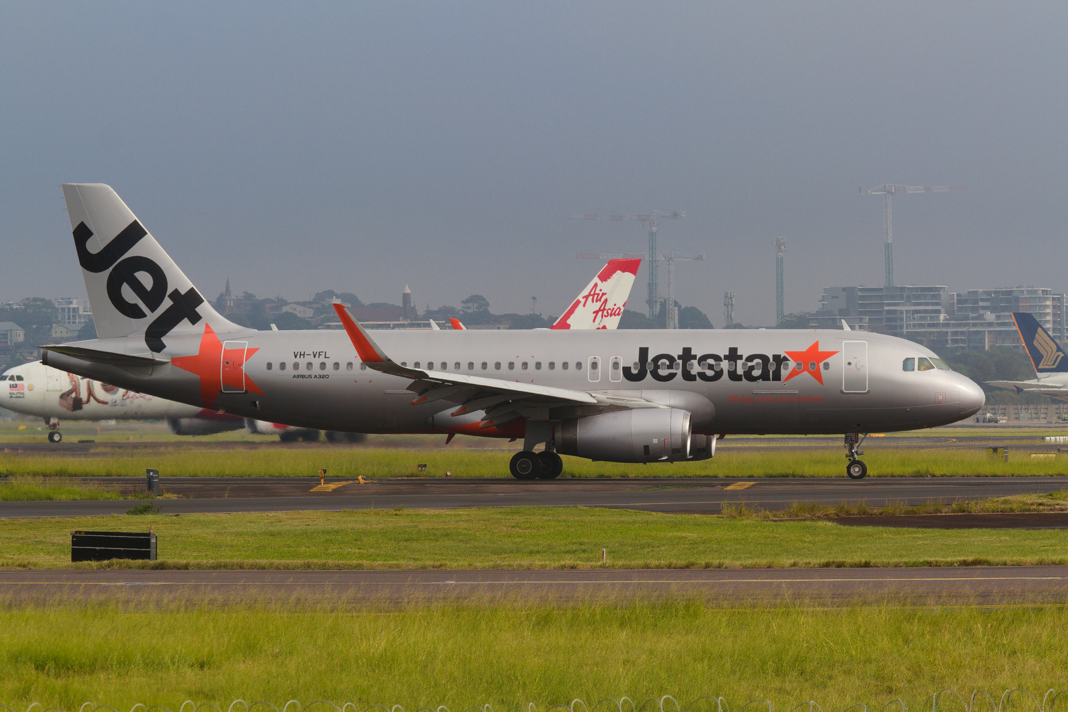 Jetstar Airways Airbus A320-200 VH-VFL at Kingsford Smith