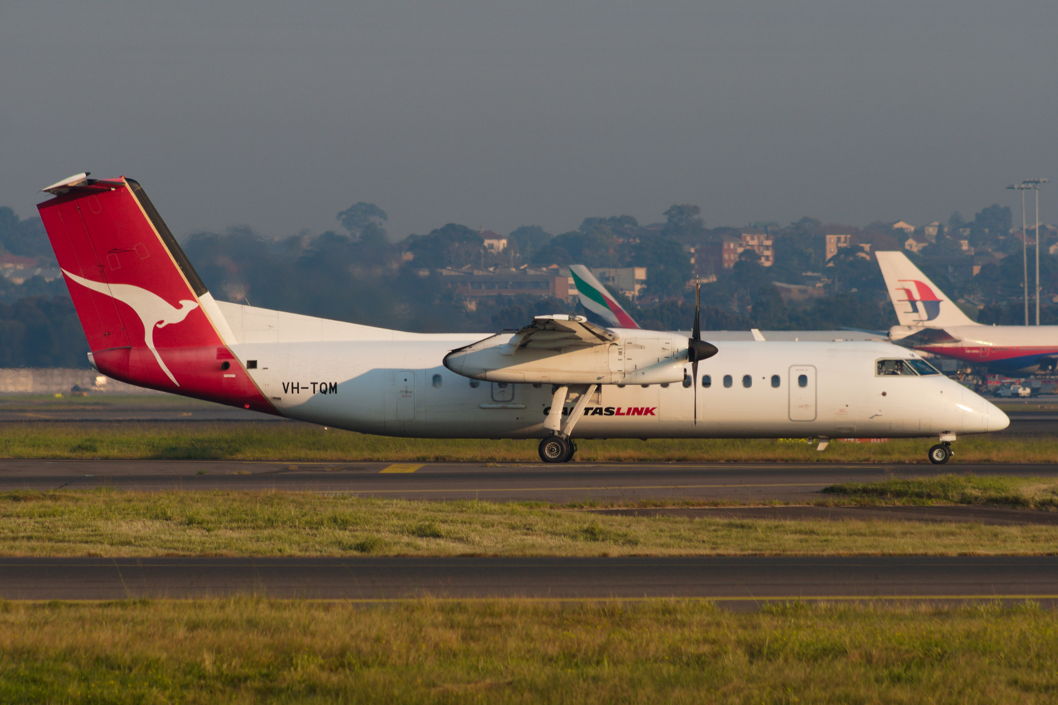 QantasLINK deHavilland Canada DHC8-300 VH-TQM at Kingsford Smith