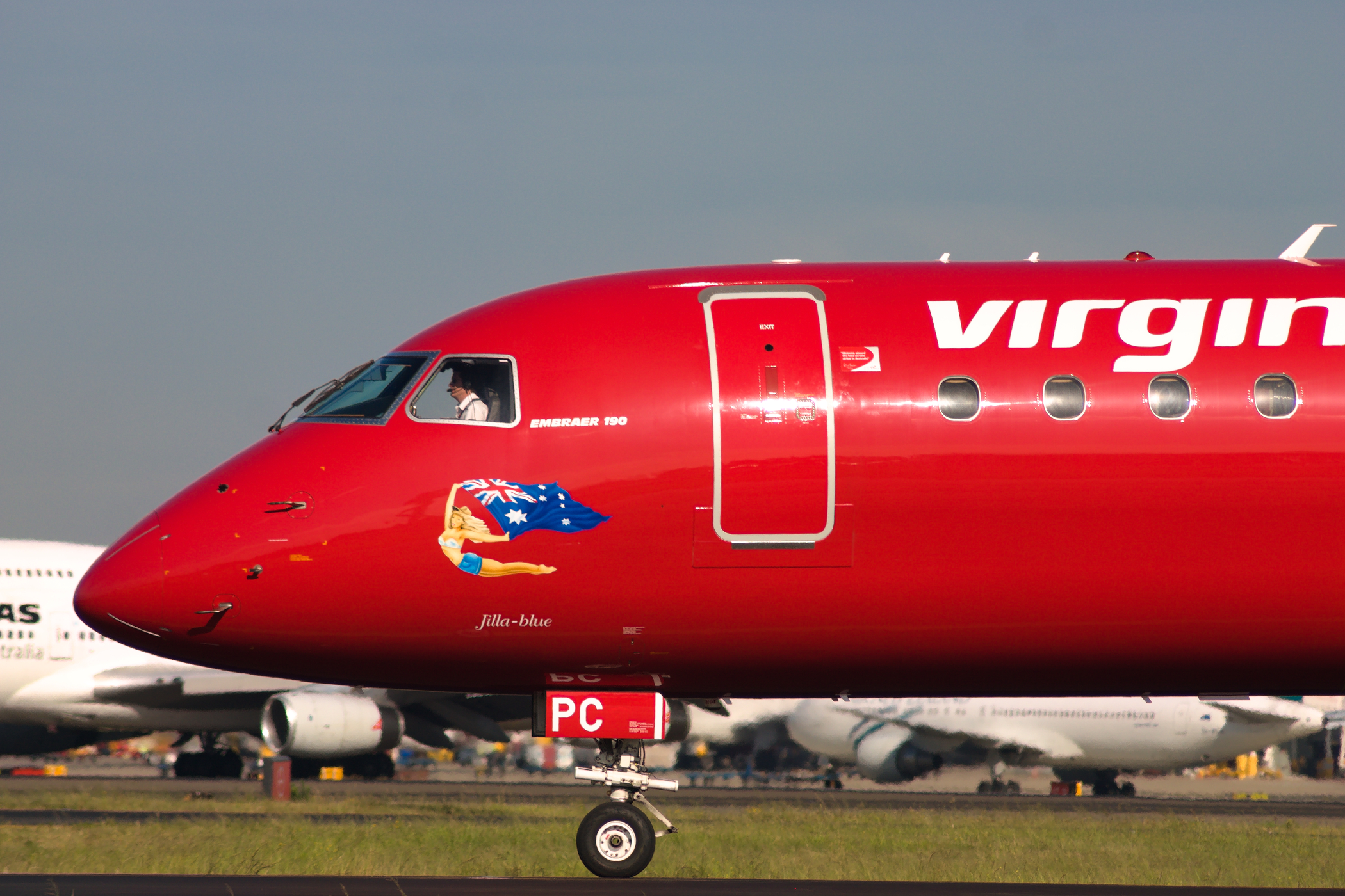 Virgin Blue Airlines Embraer E190IGW VH-ZPC at Kingsford Smith