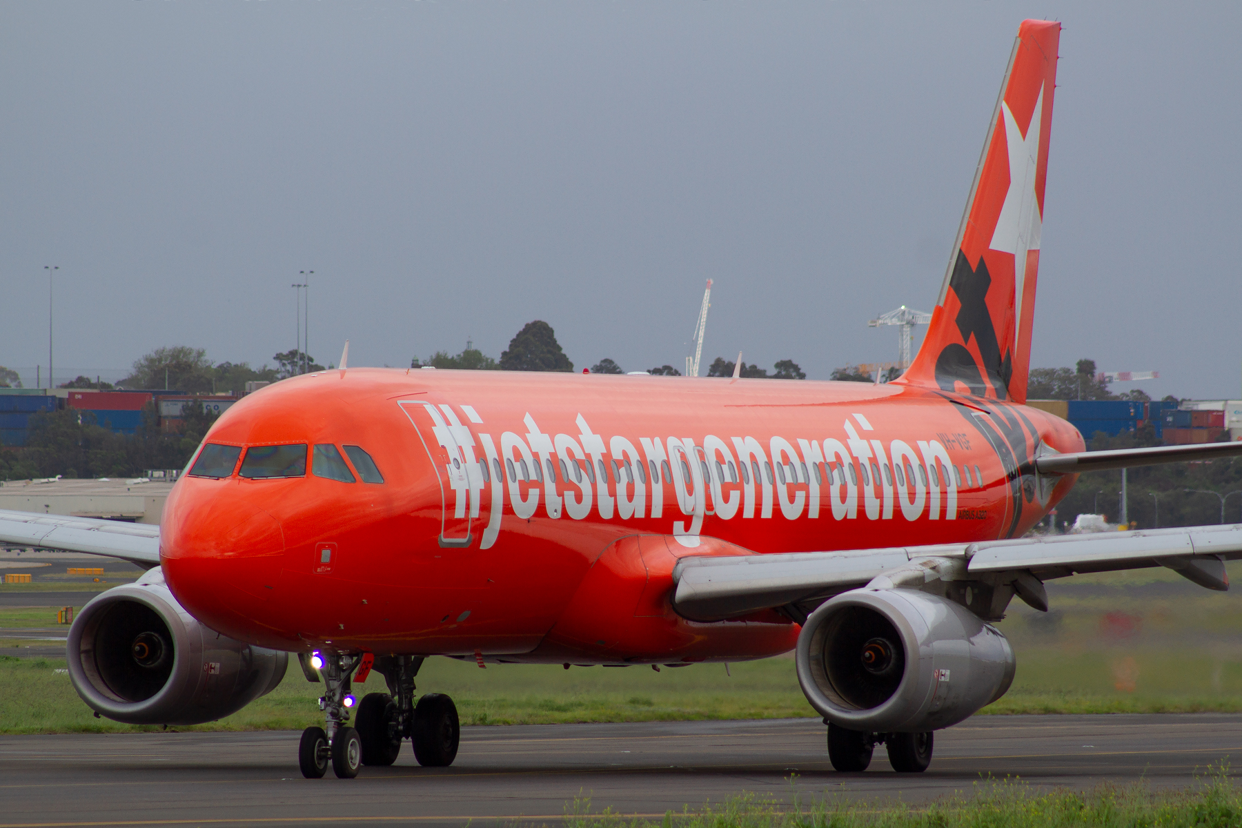 Jetstar Airways Airbus A320-200 VH-VGF at Kingsford Smith