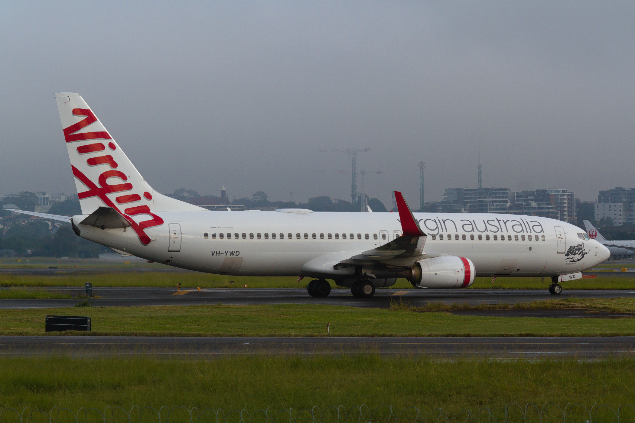 Virgin Australia Airlines Boeing 737-800 VH-YWD at Kingsford Smith
