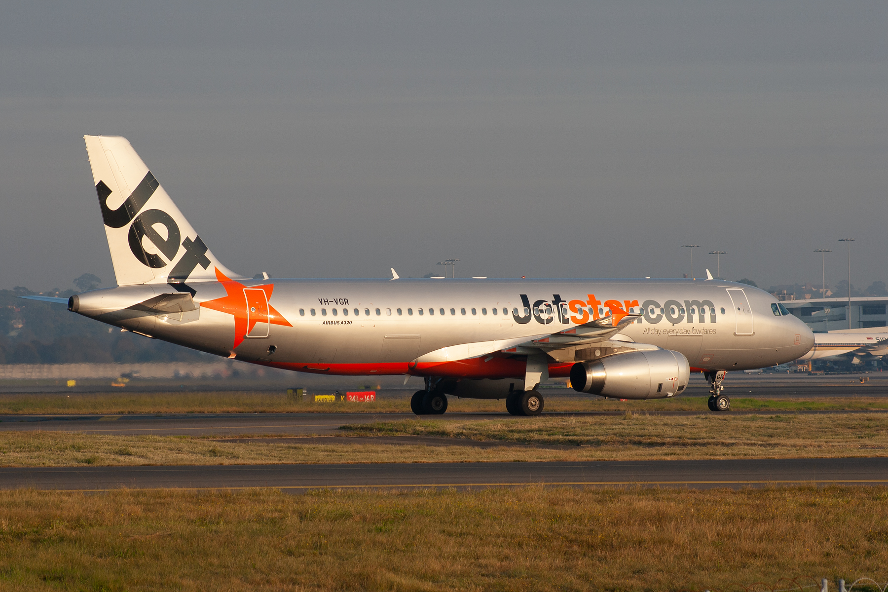 Jetstar Airways Airbus A320-200 VH-VGR at Kingsford Smith