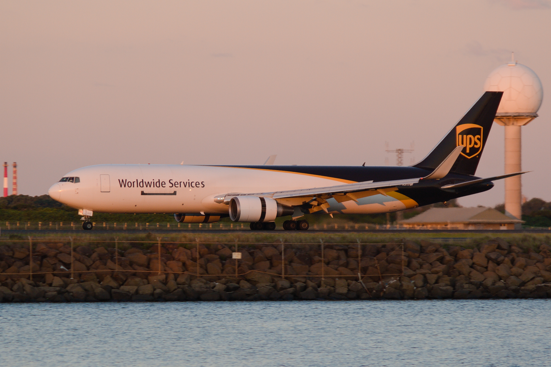 UPS Boeing 767-300F N317UP at Kingsford Smith
