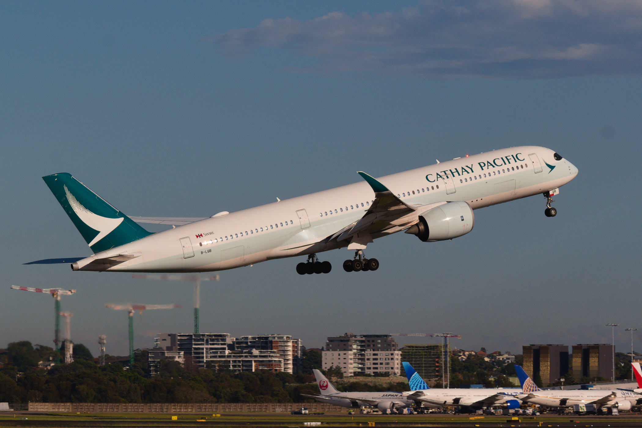 Cathay Pacific Airways Airbus A350-900 B-LQB at Kingsford Smith