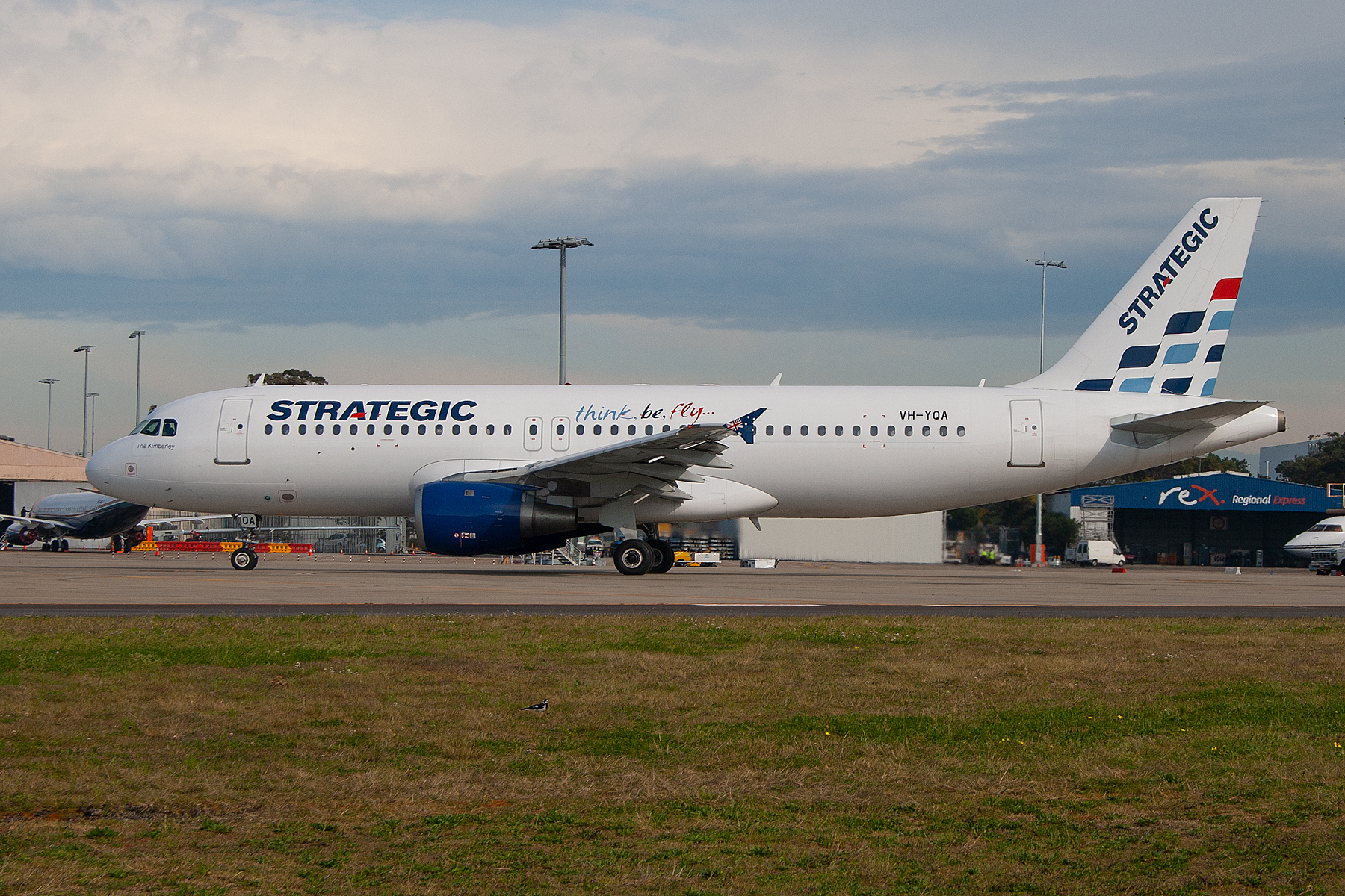 Strategic Airlines Airbus A320-200 VH-YQA at Kingsford Smith