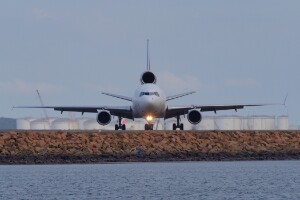 Federal Express McDonnell Douglas MD11F N620FE at Kingsford Smith